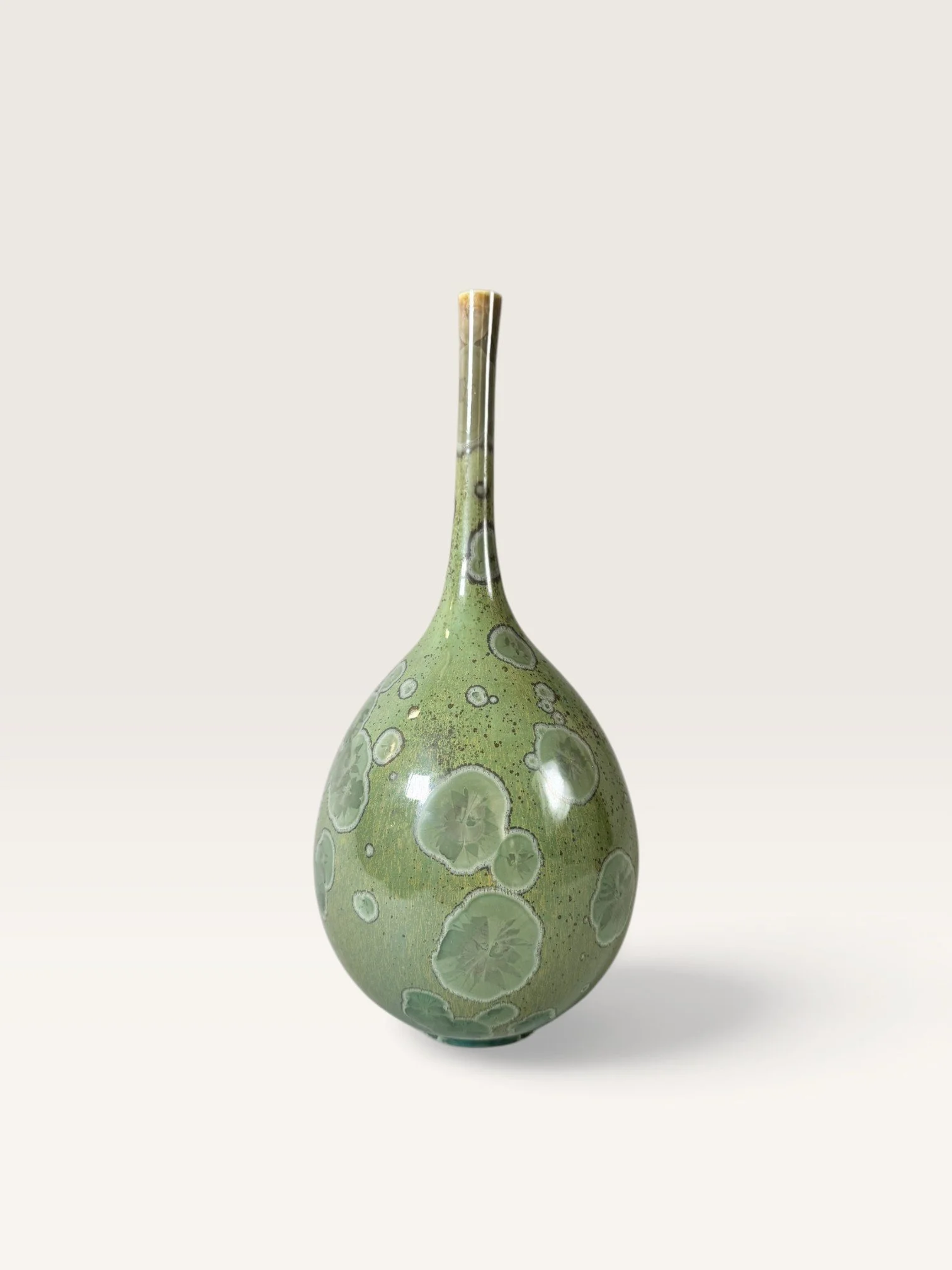 11_Mint_Celadon_Bottle_II_03.jpg