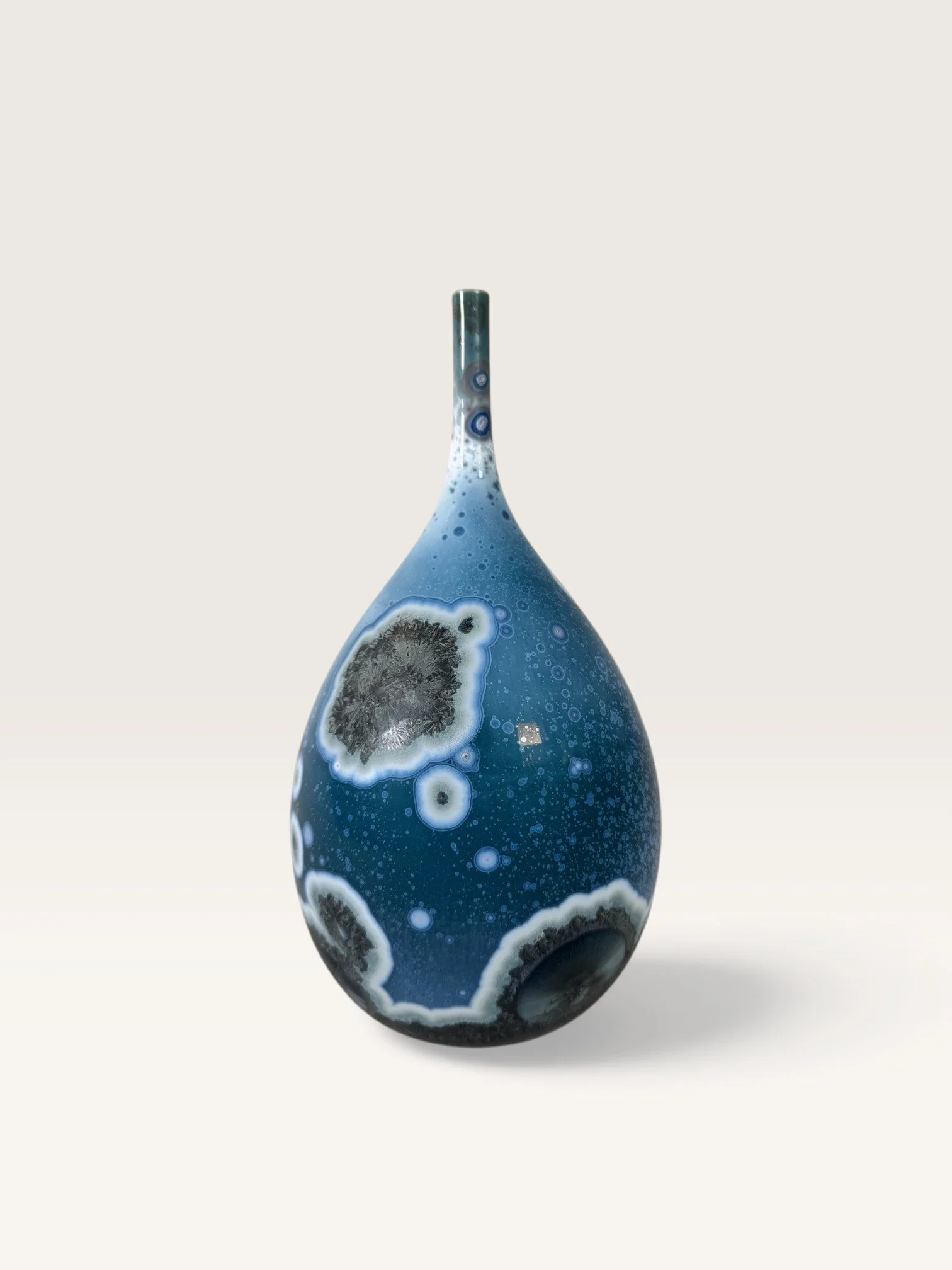 04_Teal_Galaxy_Bottle_01.jpg