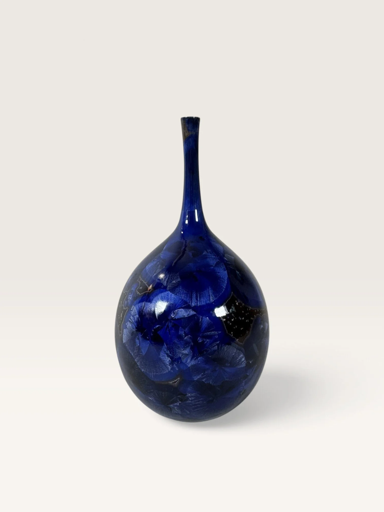 05_Cobalt_Bottle_II_01.jpg