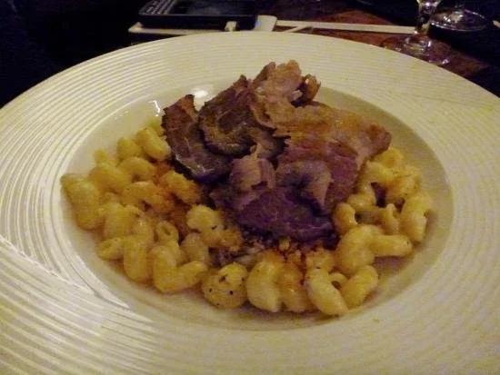 mac-cheese-brisket.jpg