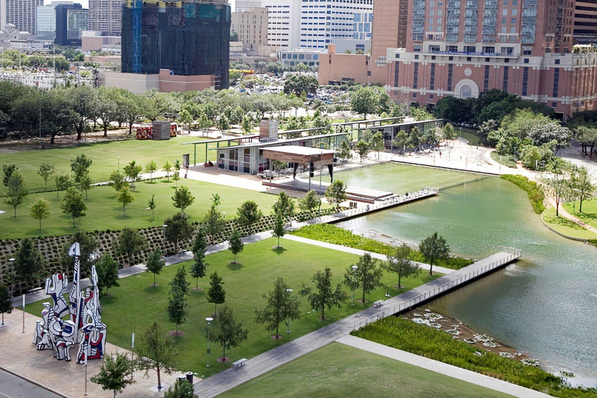 Discovery Green
