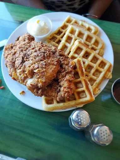 Harolds 1.jpg