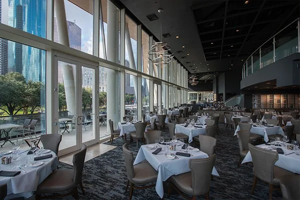 Inside-The-HC-Amenities-2ColumnBodyCopy-.jpg