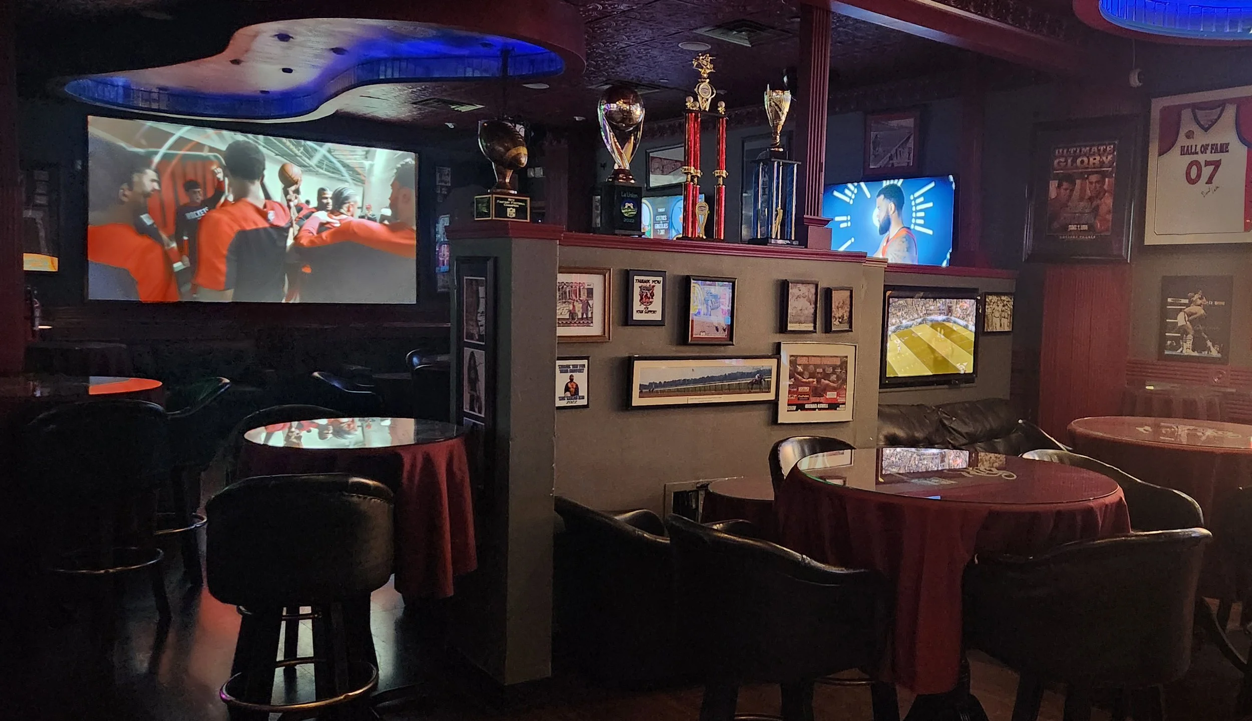 interior-cropped2.jpg