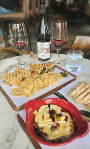 13 Celsius Wine Bar