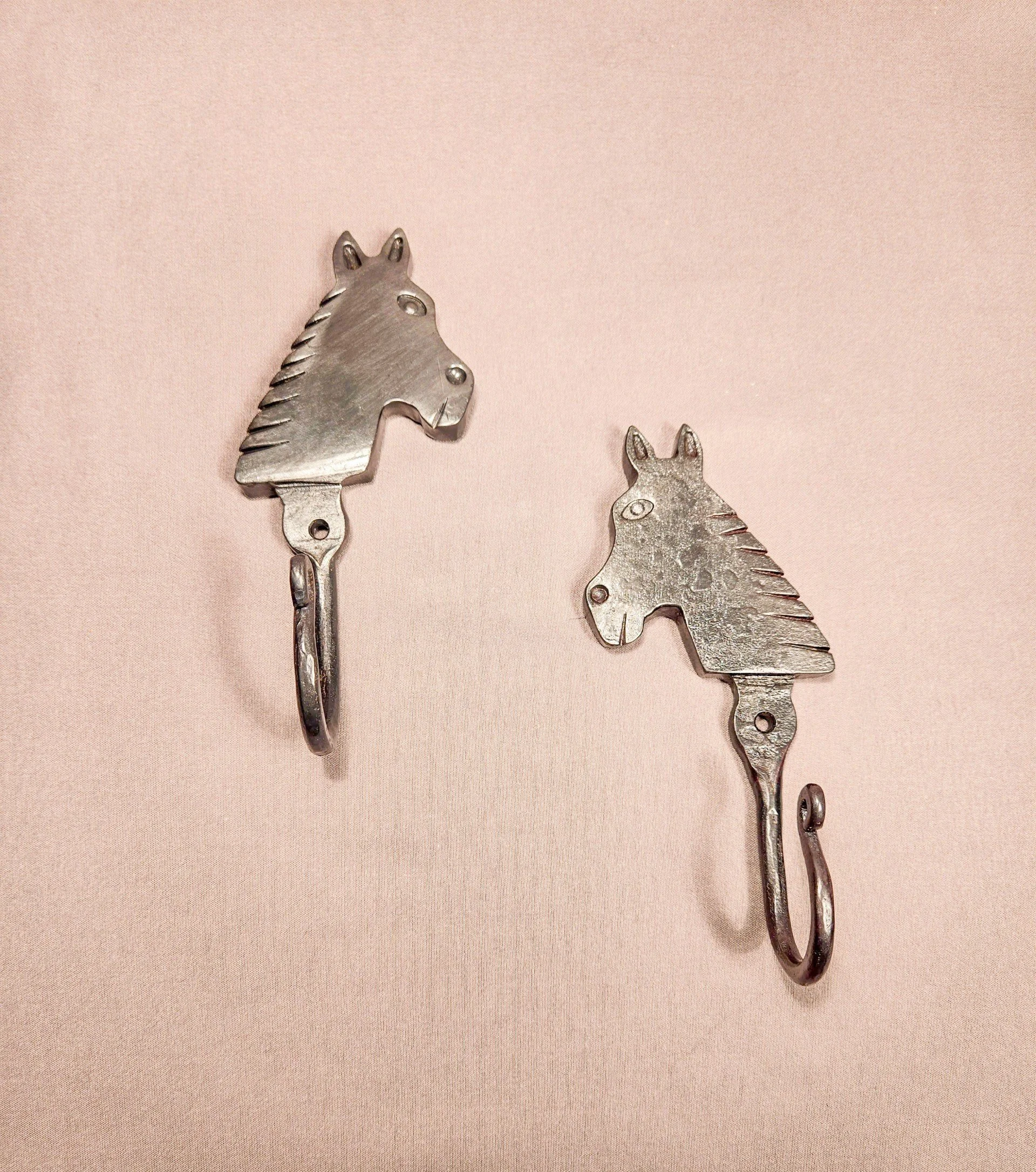 Horse Hook