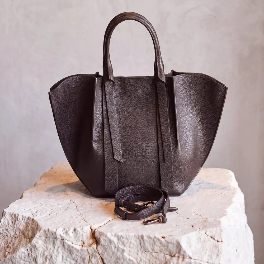 shop+online+LEE+GRAIN+T.MORO+ok.webp
