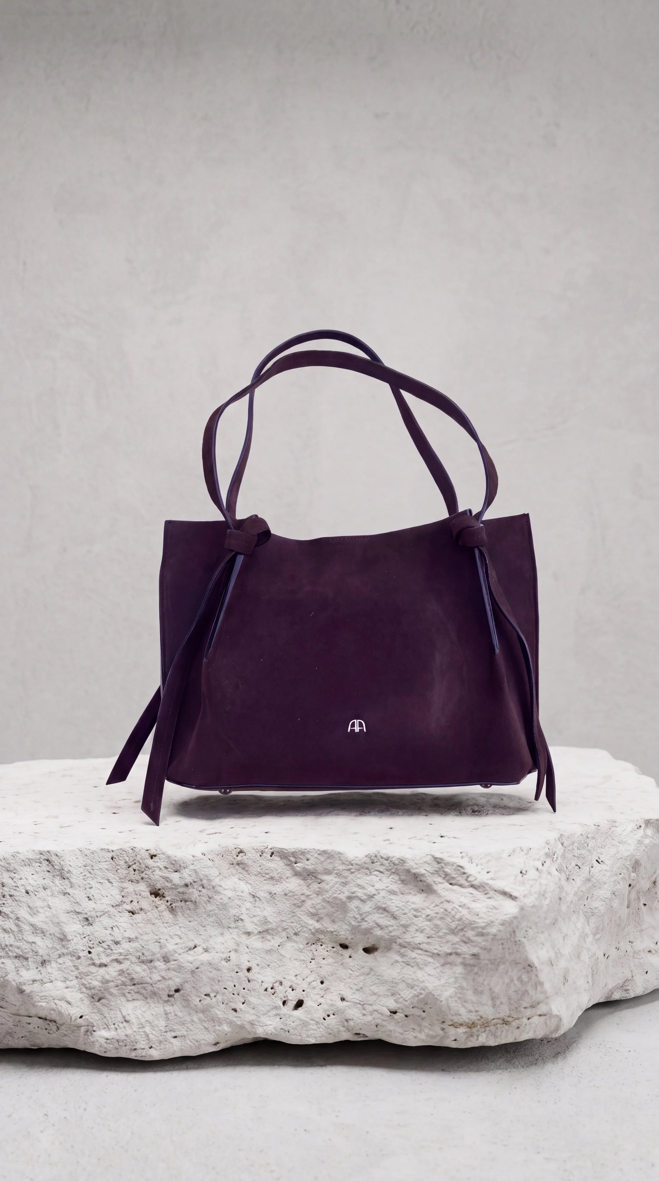 DIZZY MEDIUM bag in vitello scamosciato testa di moro