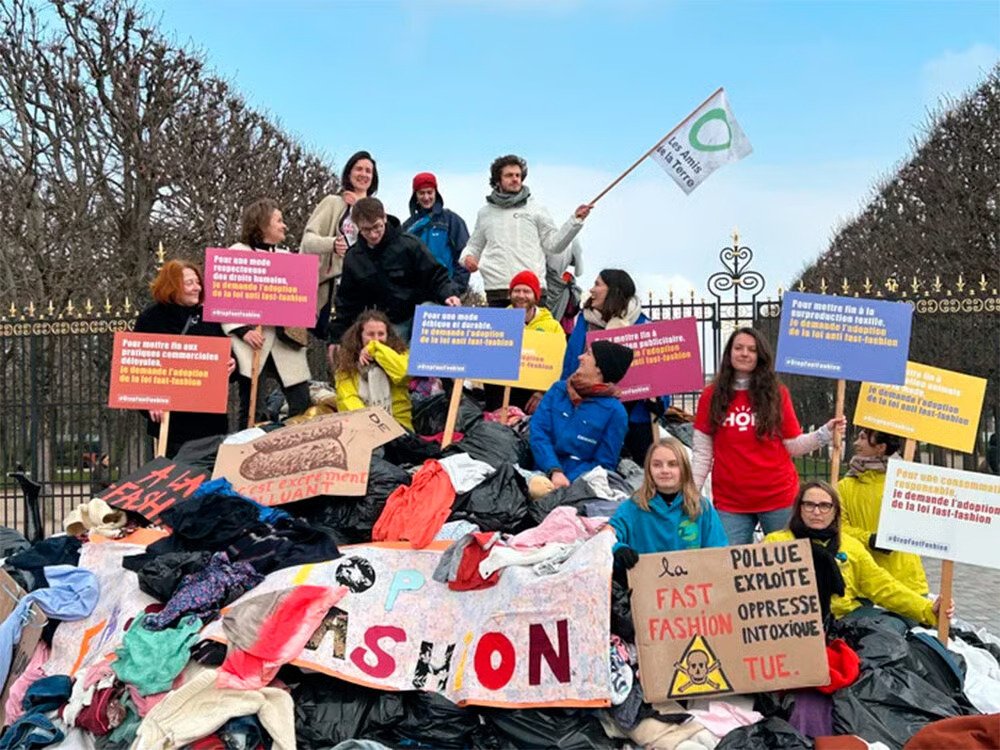 France’s Fast Fashion Law