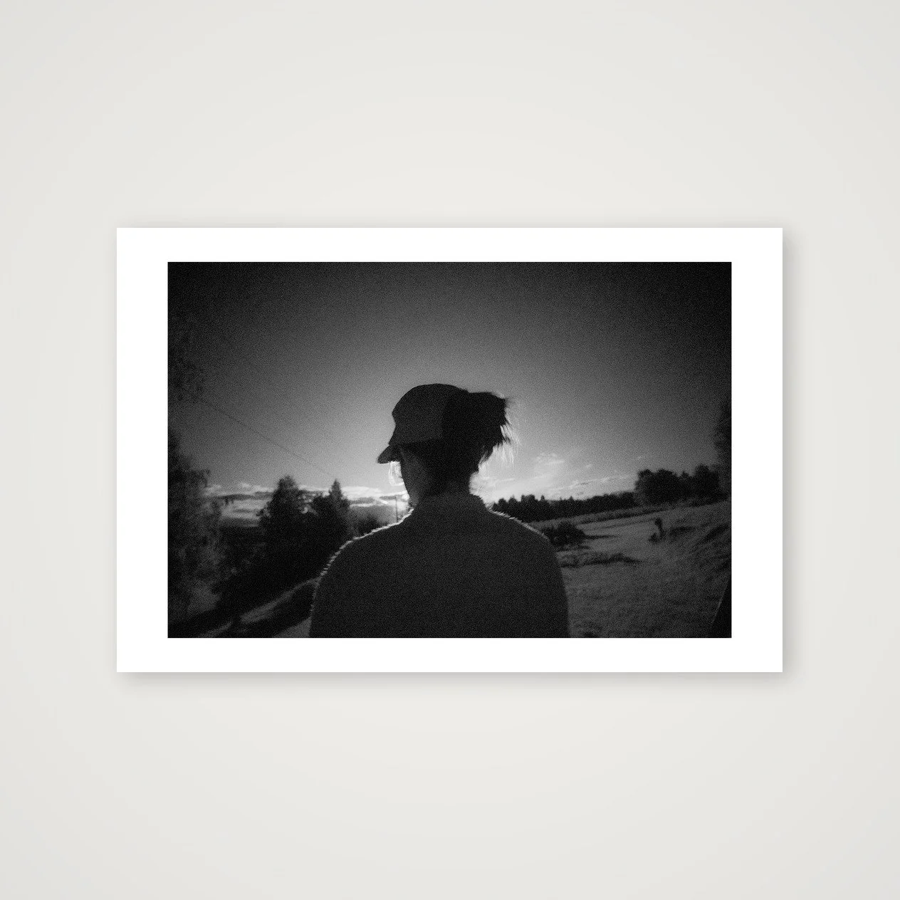 shot_table_a44898bf_4fc0a65b.jpg