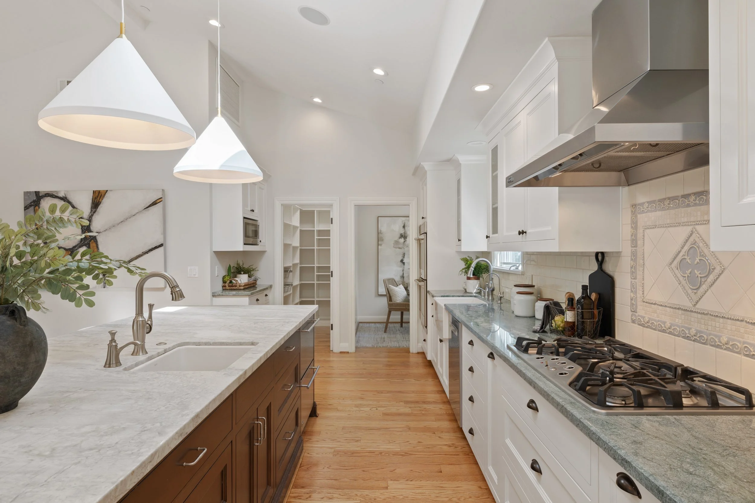 16-Oak_Matt_Anello-15-MLS.jpg