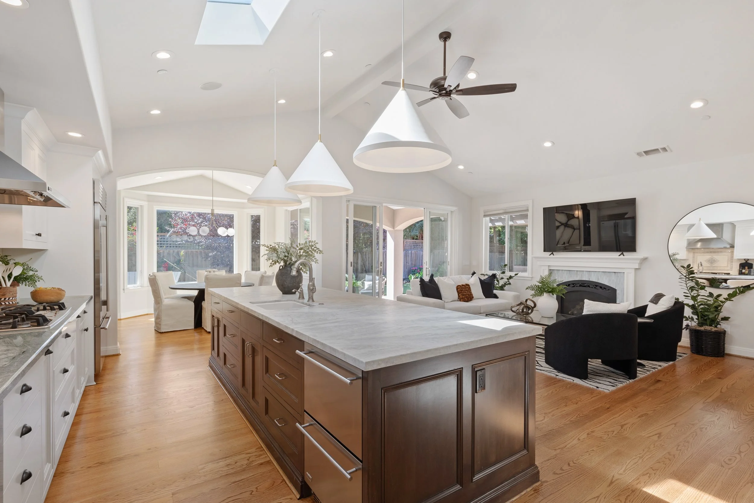 14-Oak_Matt_Anello-17-MLS.jpg