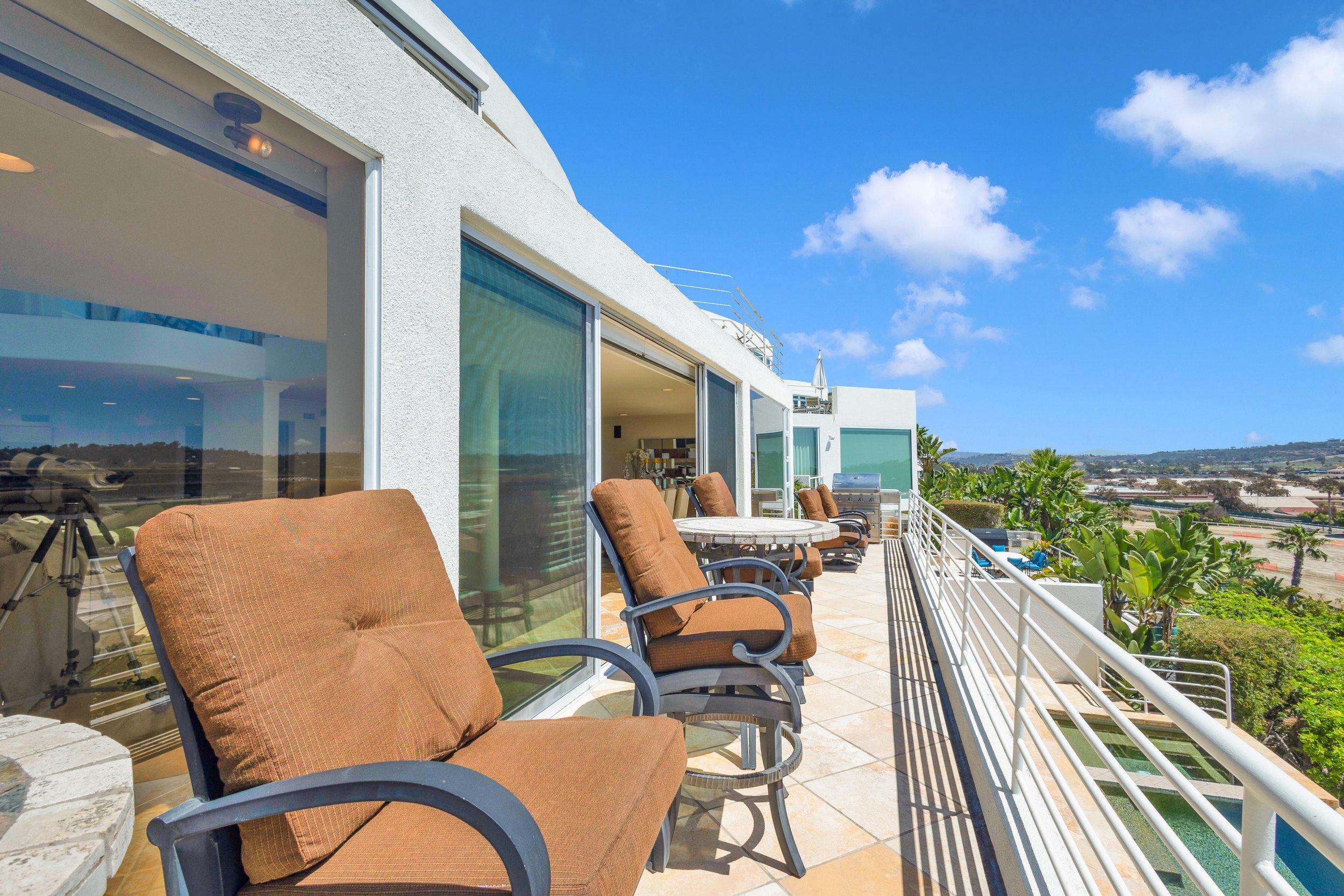 121 Via De La Valle - MLS - LOW RES-33.jpg