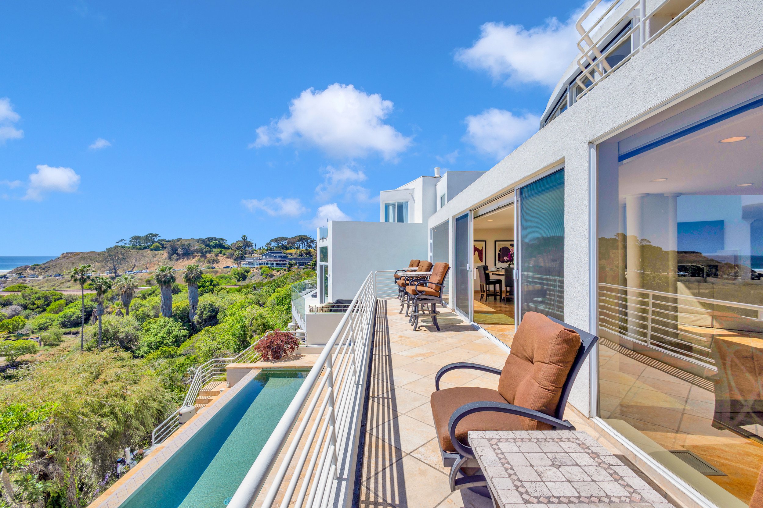 121 Via De La Valle - MLS - LOW RES-38.jpg