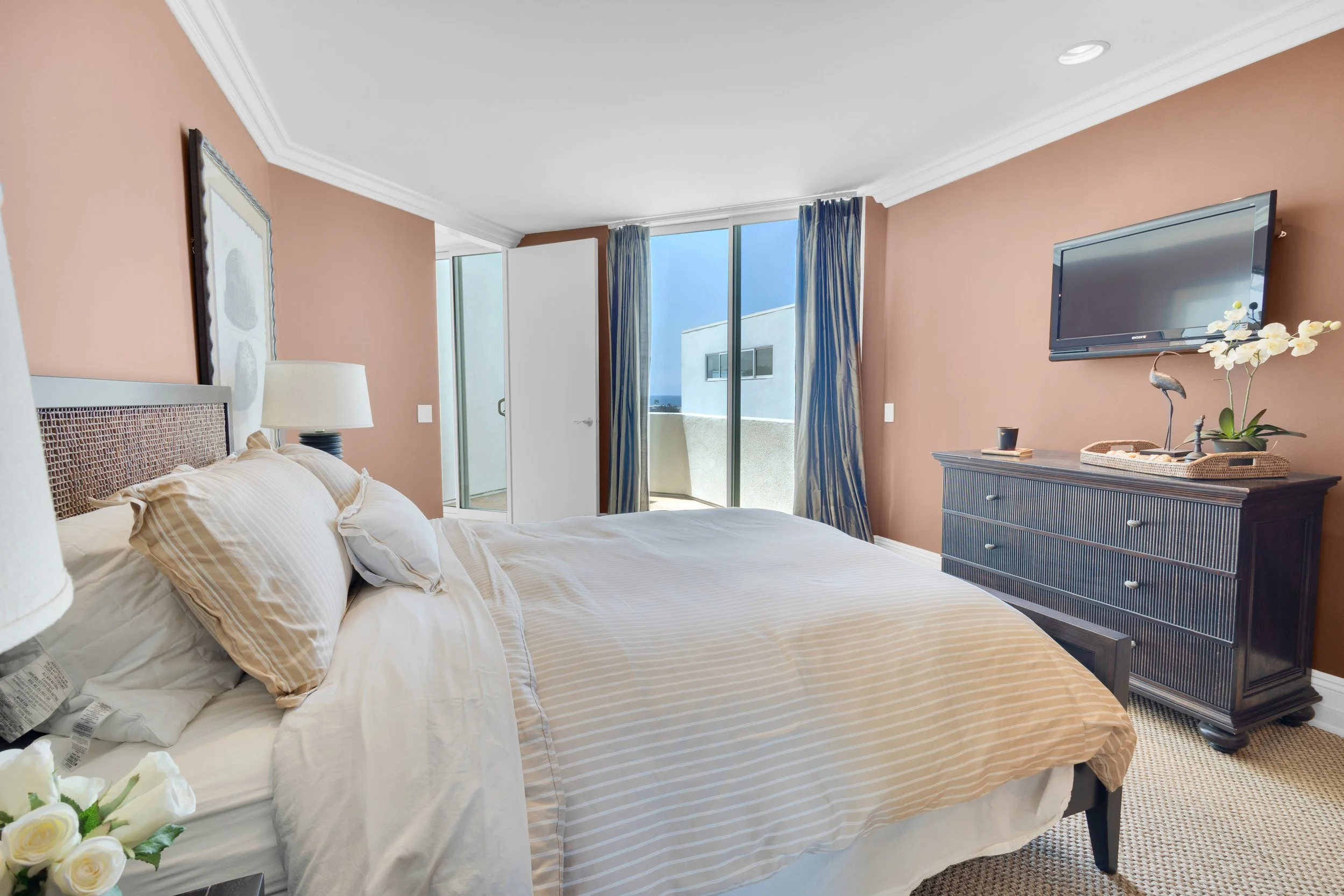 121 Via De La Valle - MLS - LOW RES-45.jpg