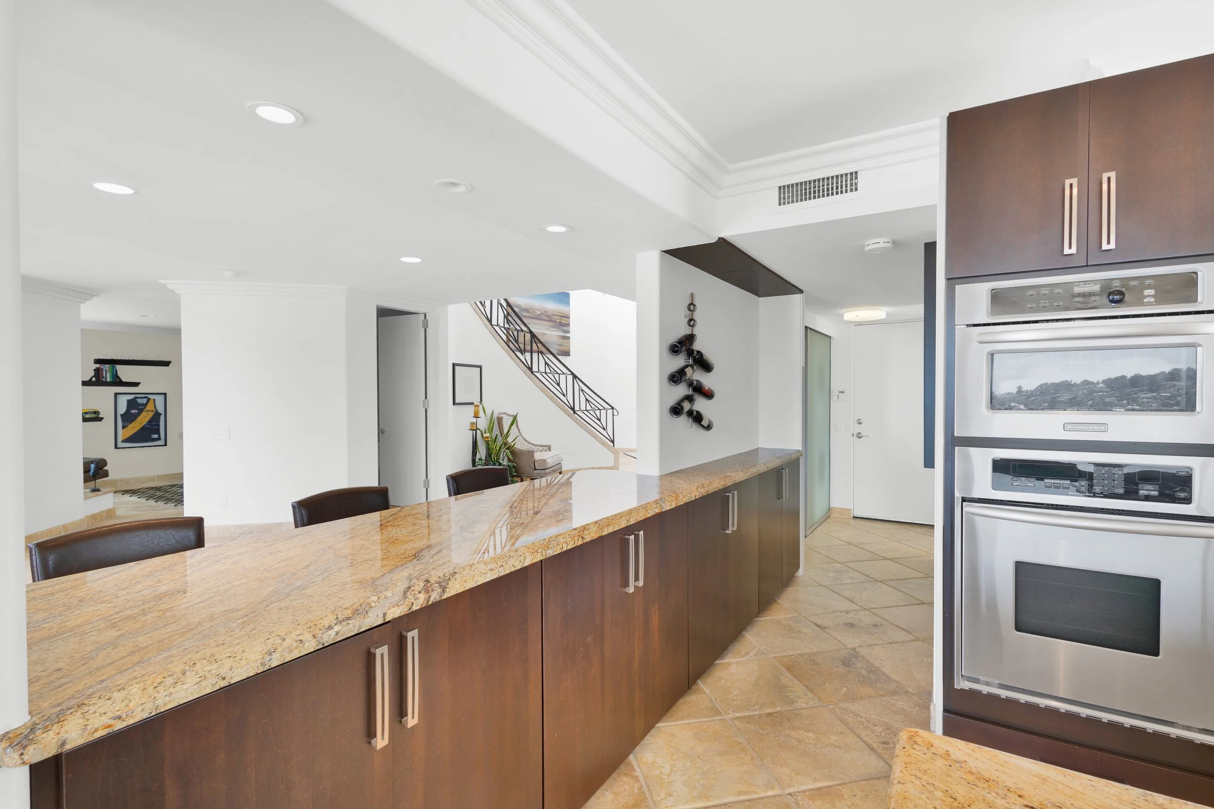 121 Via De La Valle - MLS - LOW RES-65.jpg