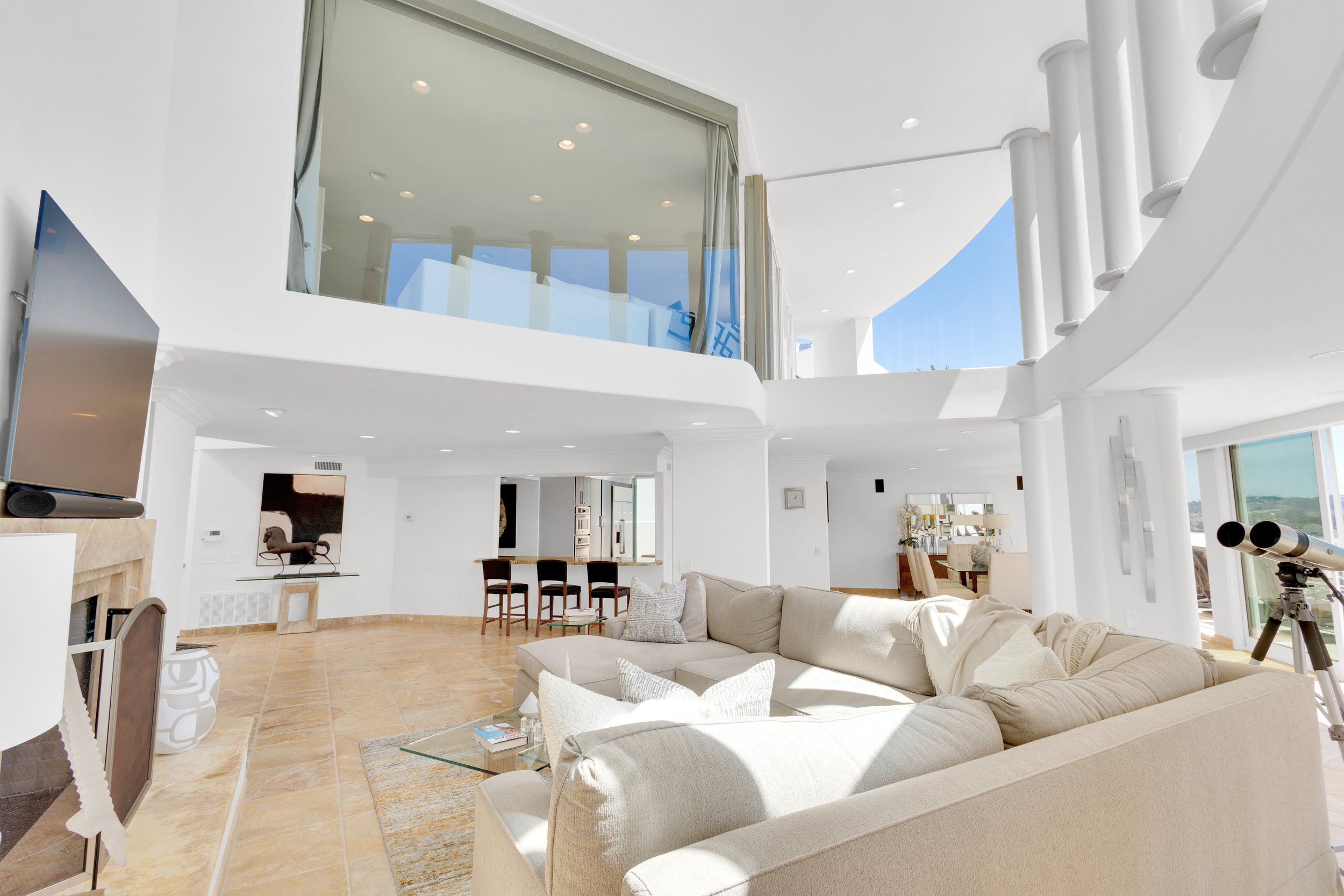 121 Via De La Valle - MLS - LOW RES-87.jpg