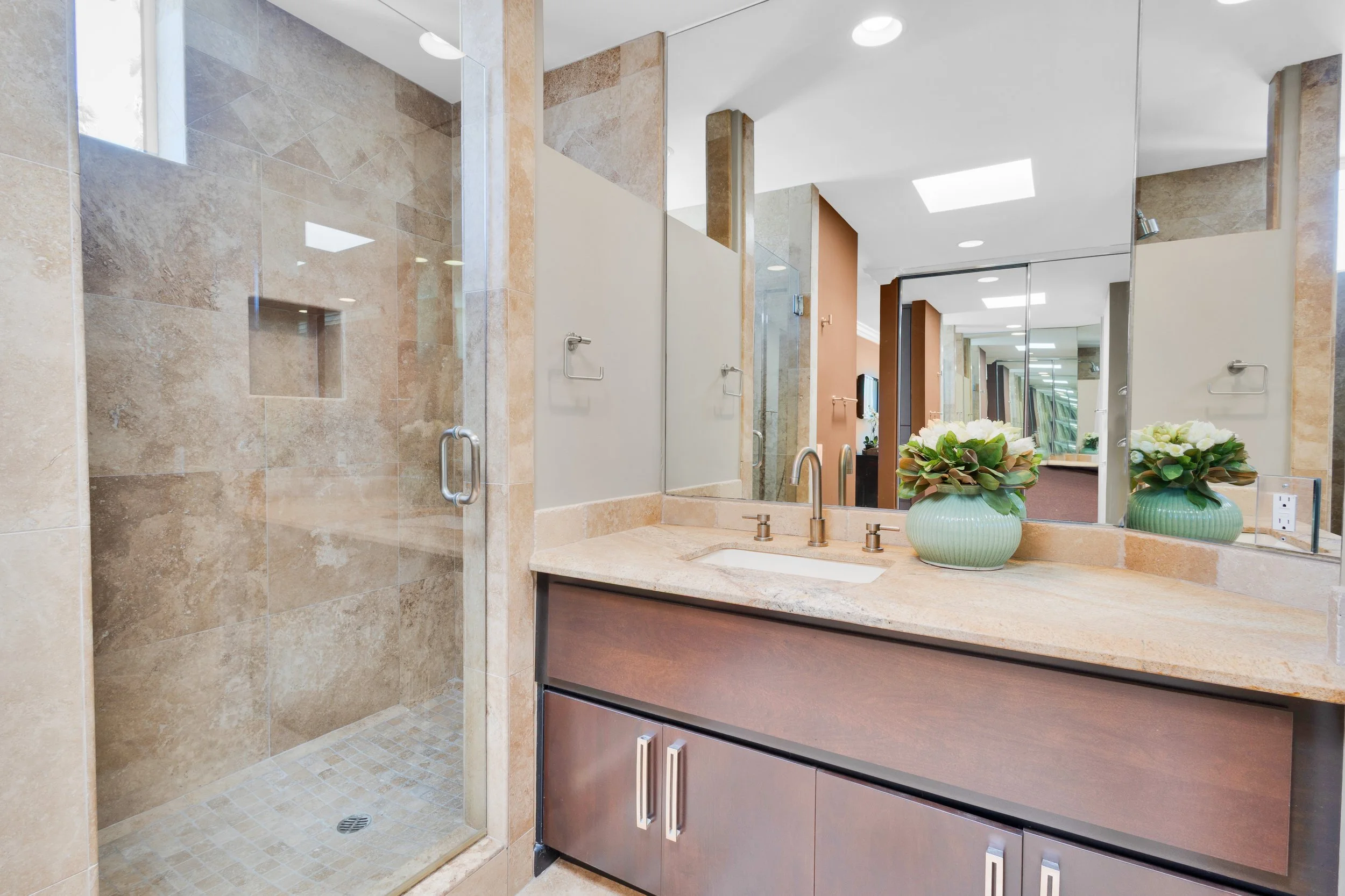 121 Via De La Valle - MLS - LOW RES-89.jpg