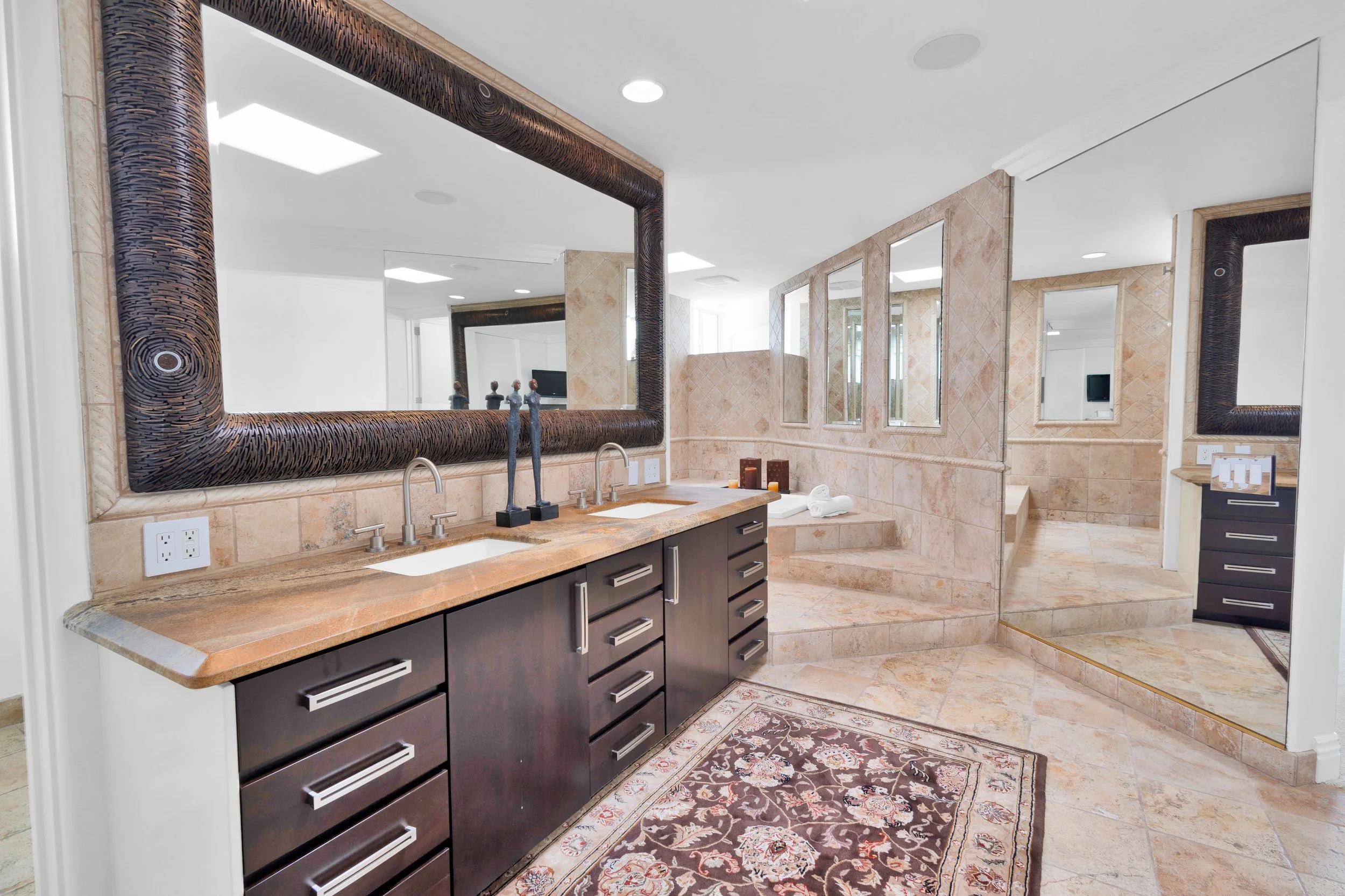 121 Via De La Valle - MLS - LOW RES-105.jpg