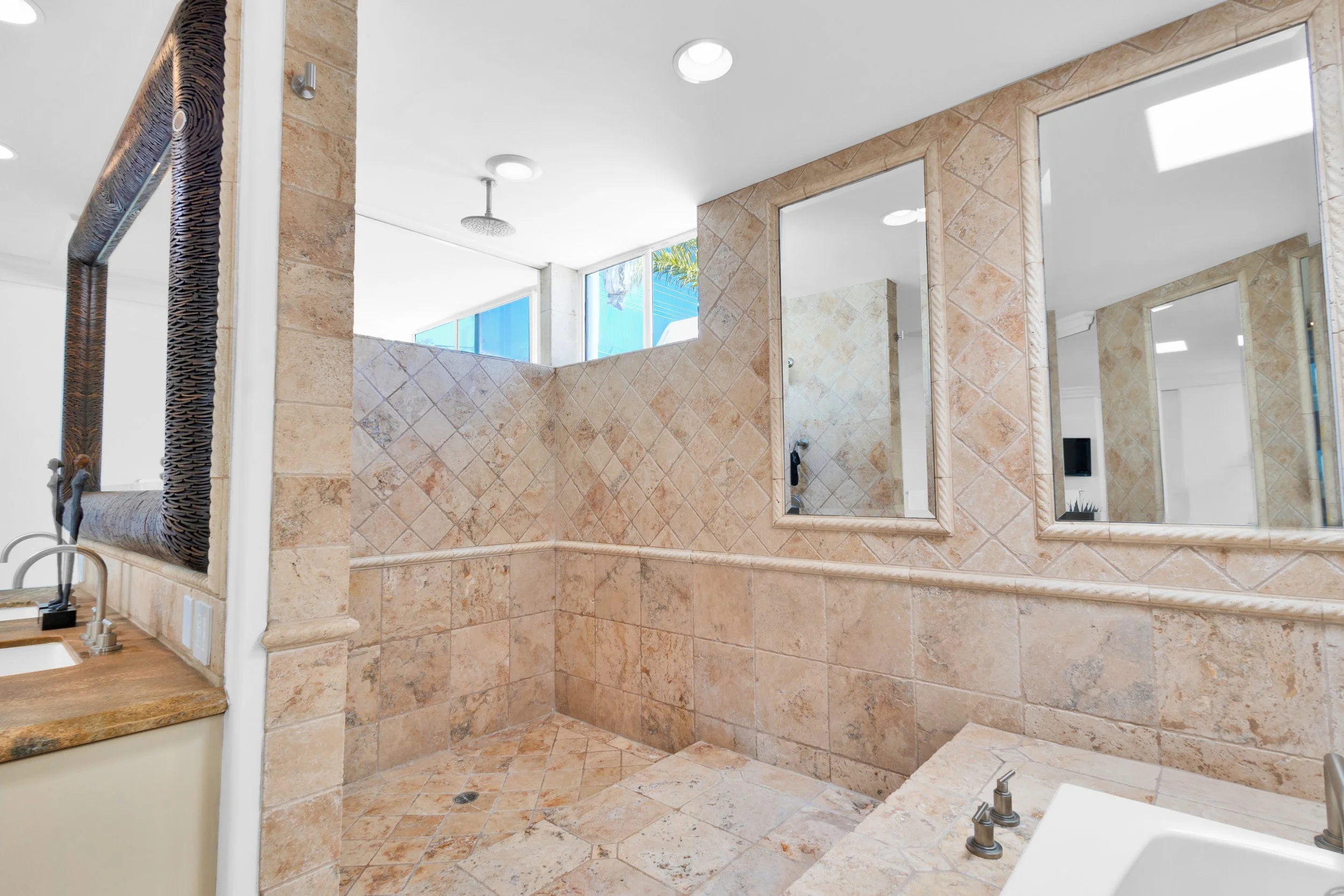121 Via De La Valle - MLS - LOW RES-107.jpg