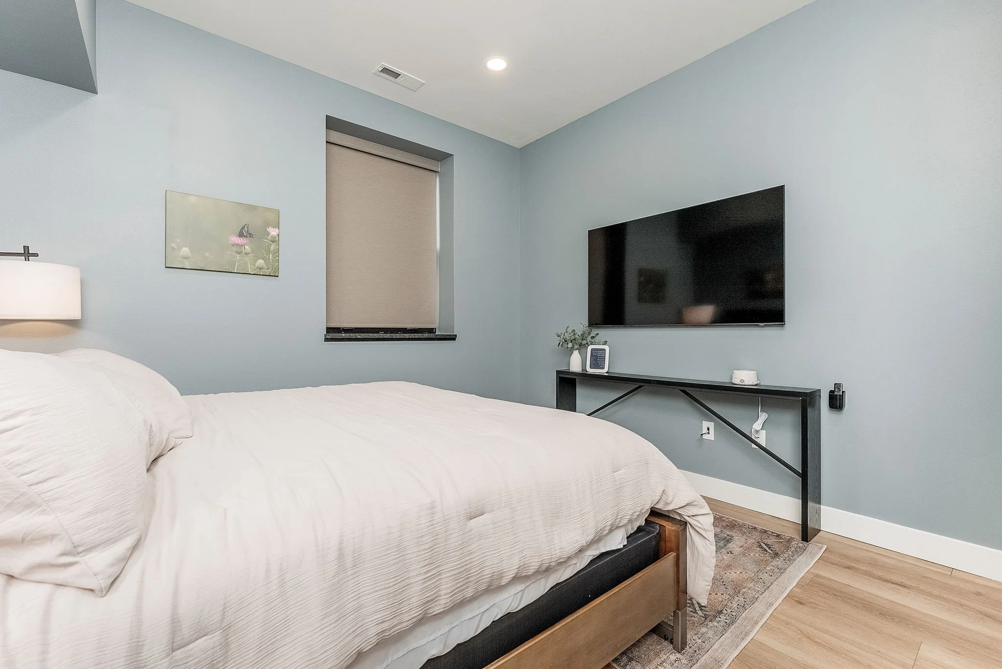 31-web-or-mls-610 S Dakota Ave-88.jpg