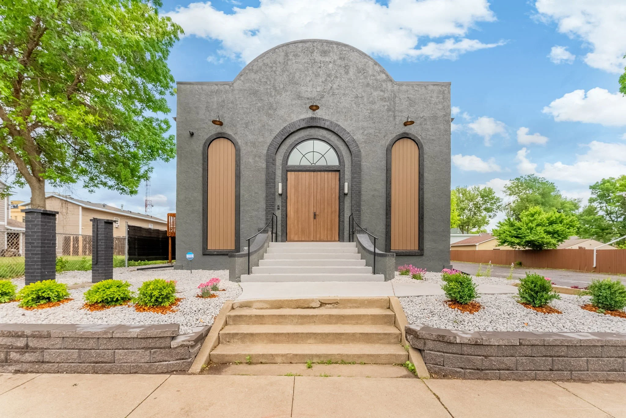 46-web-or-mls-610 S Dakota Ave-119.jpg