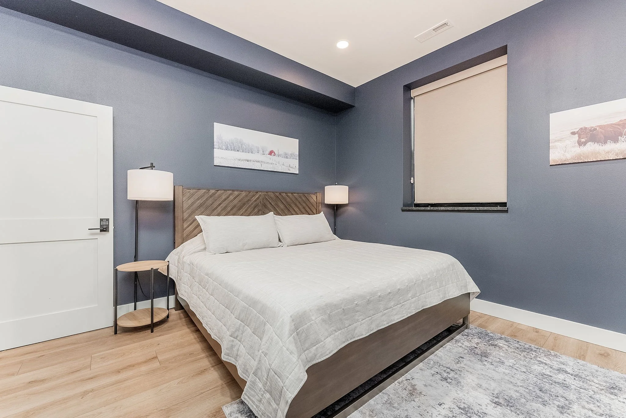 27-web-or-mls-610 S Dakota Ave-80.jpg