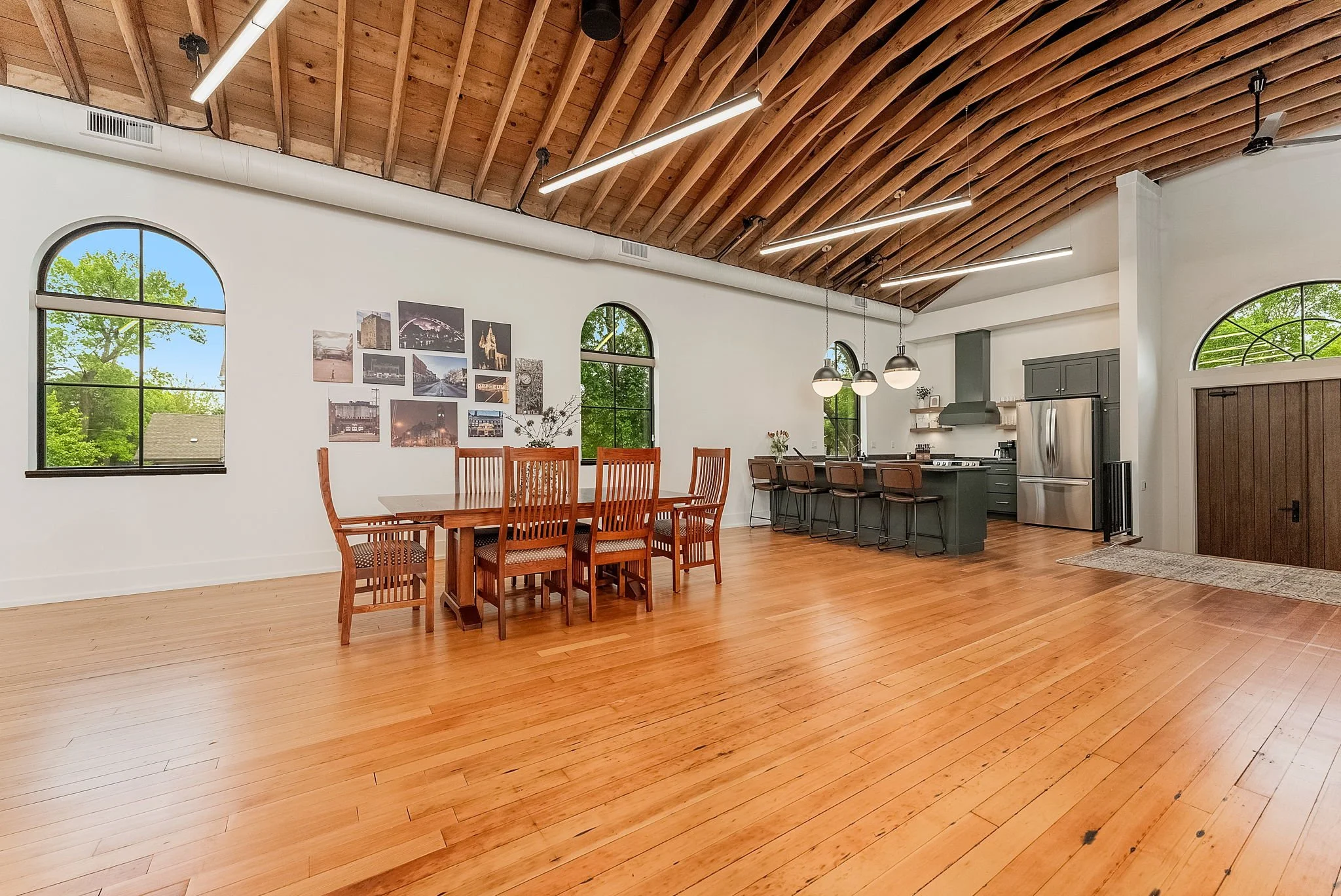 9-web-or-mls-610 S Dakota Ave-28.jpg