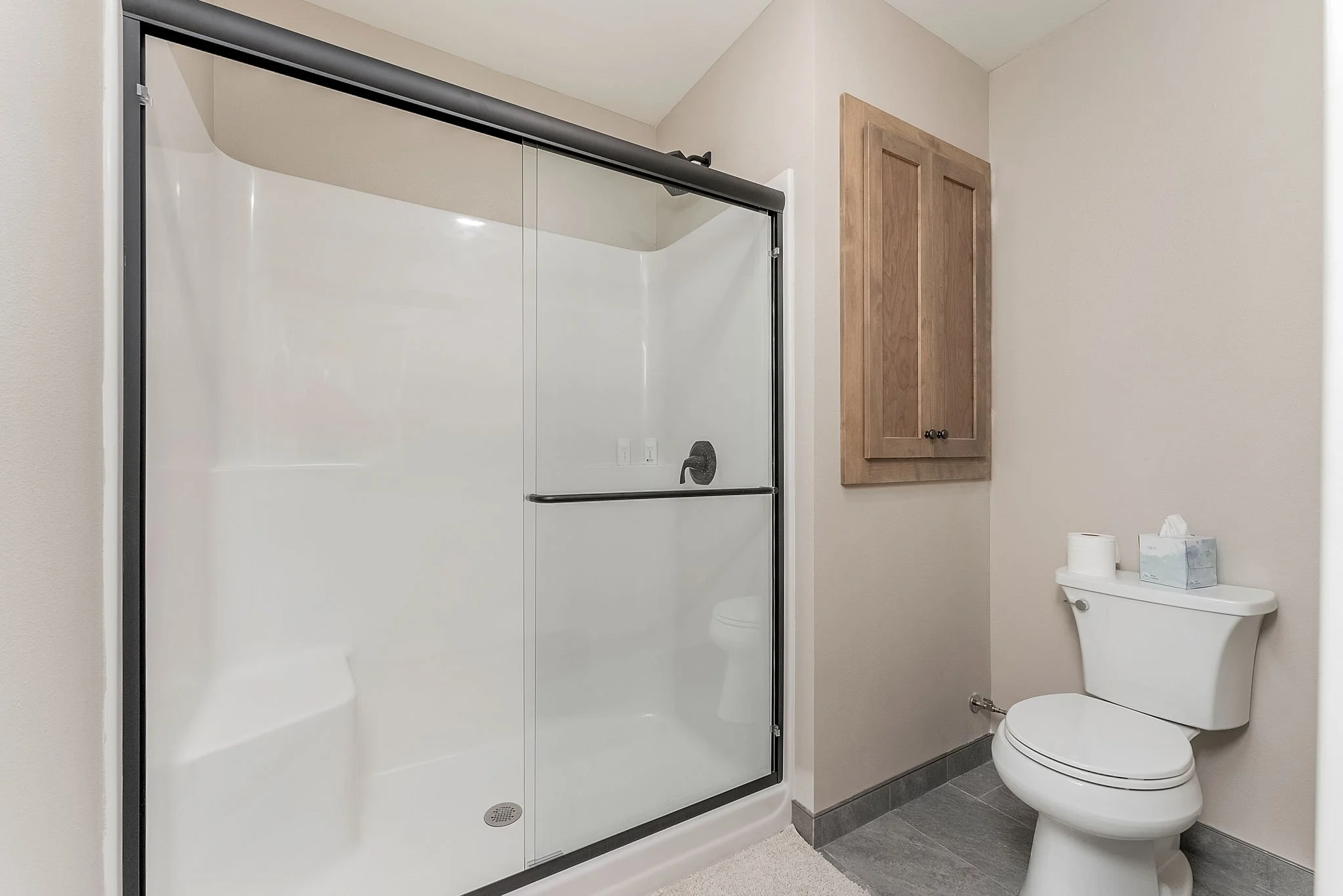 41-web-or-mls-610 S Dakota Ave-108.jpg