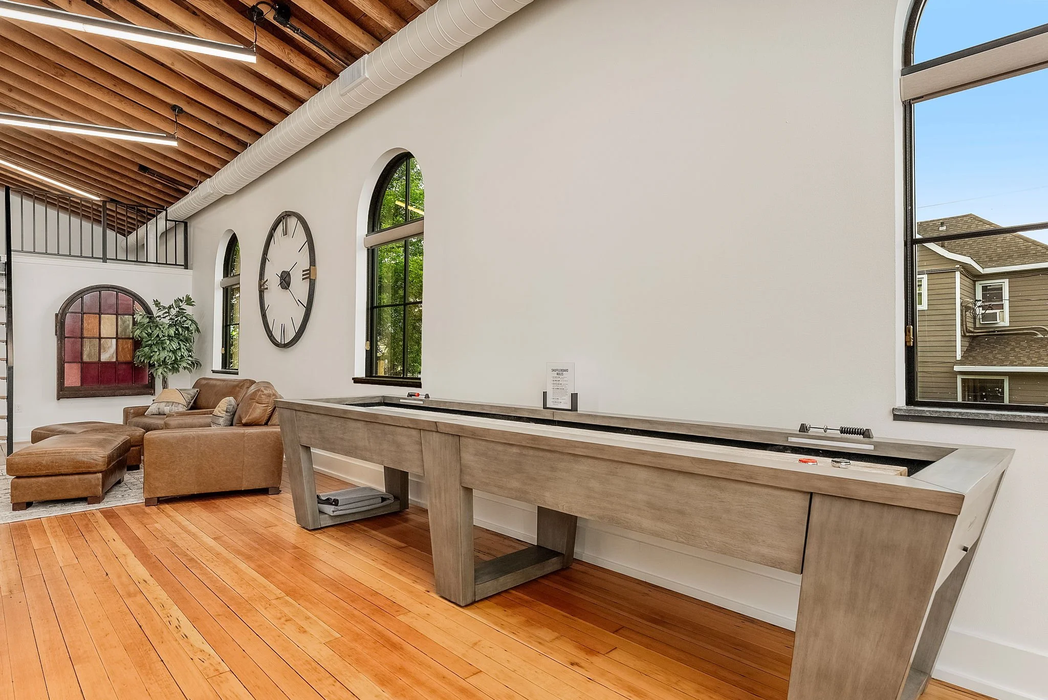 4-web-or-mls-610 S Dakota Ave-13.jpg