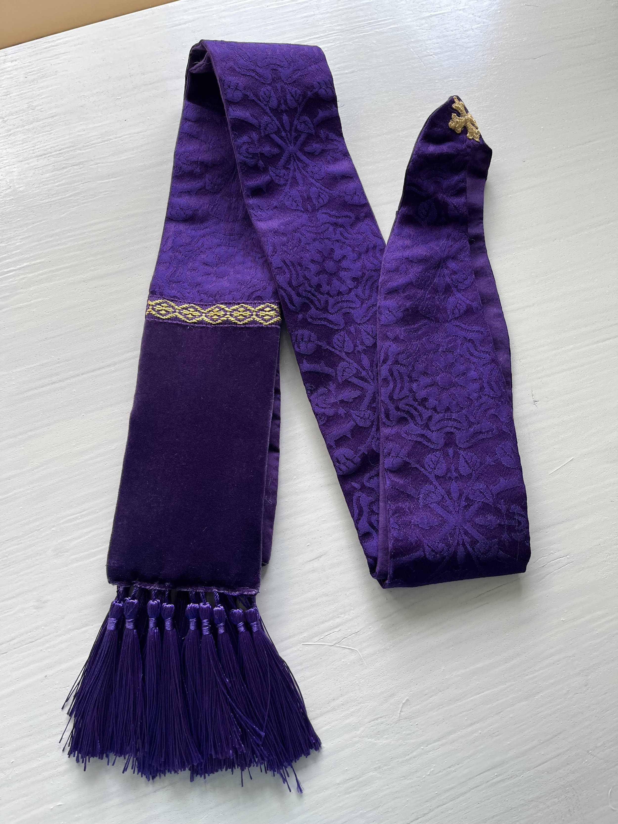 VIolet Stole awith Velvet.jpg