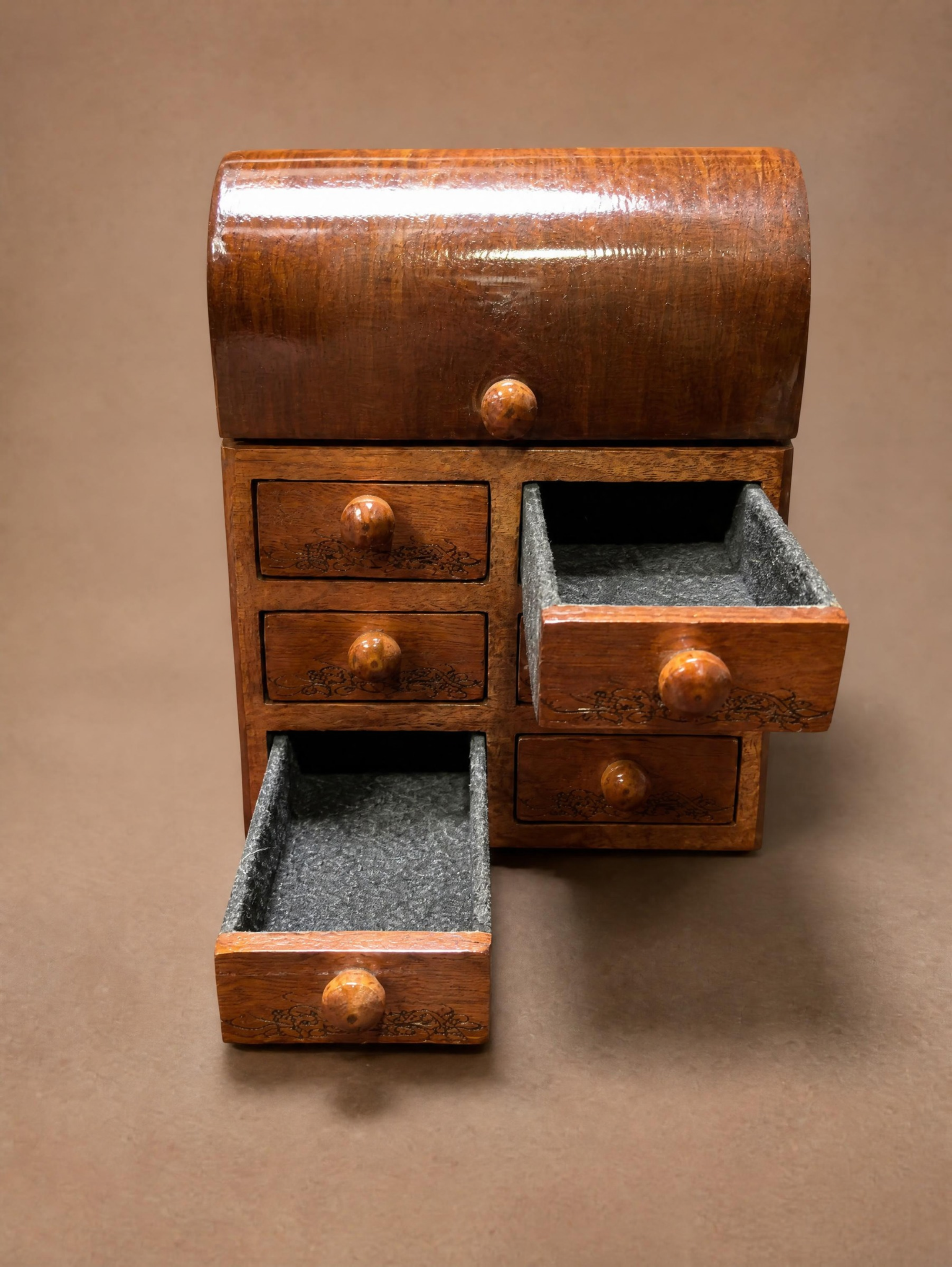 Walnut chest #1.png