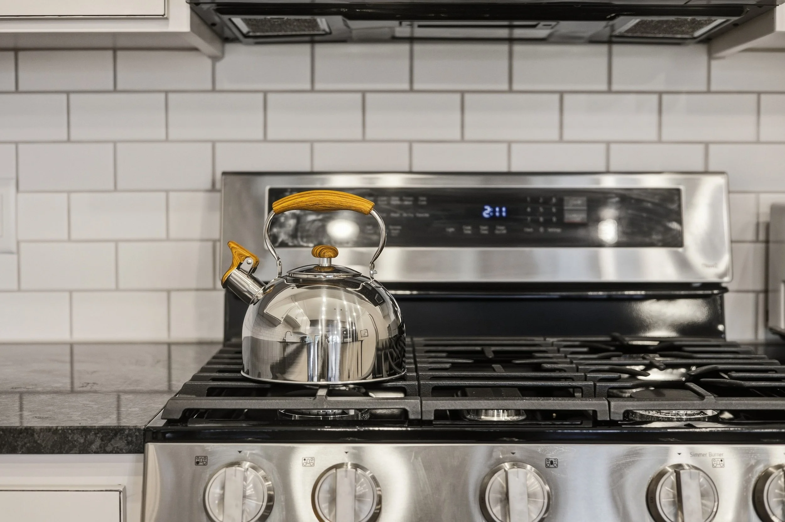 kitchen close up.jpg