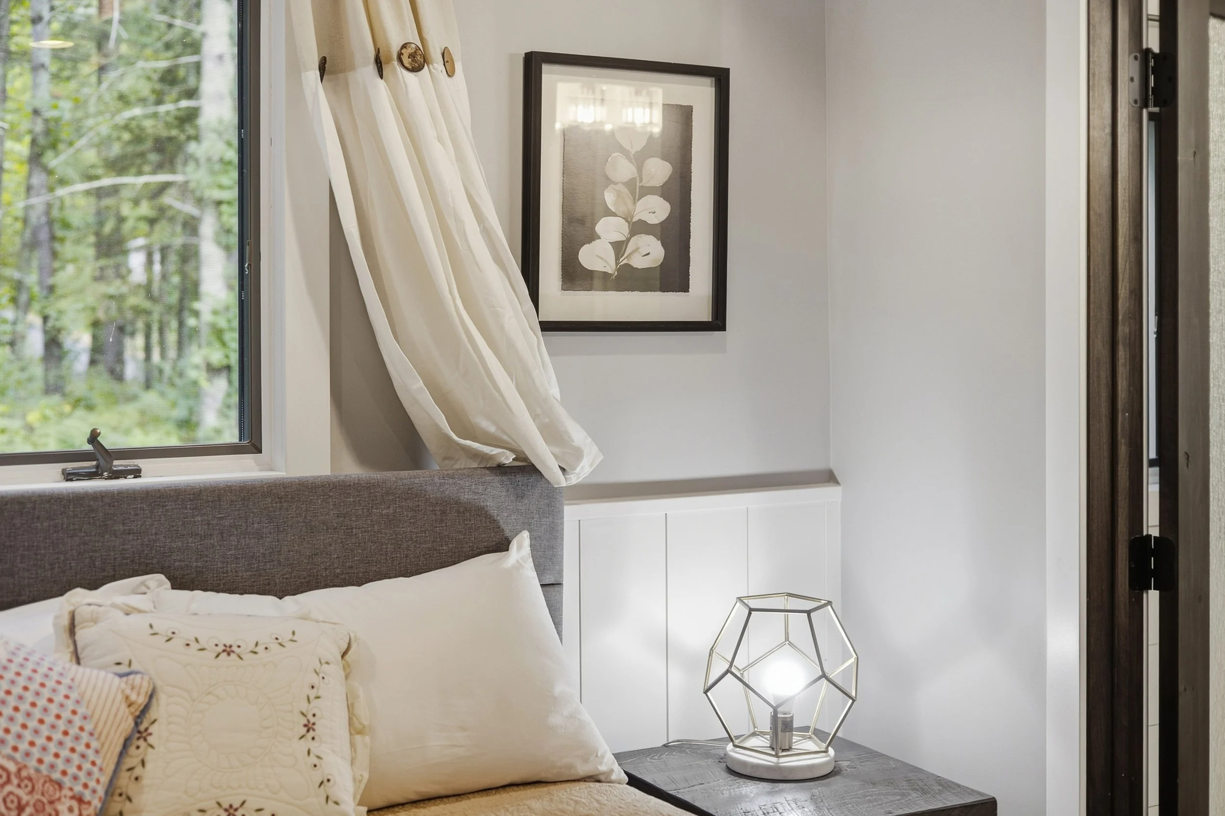 primary bedroom close up.jpg