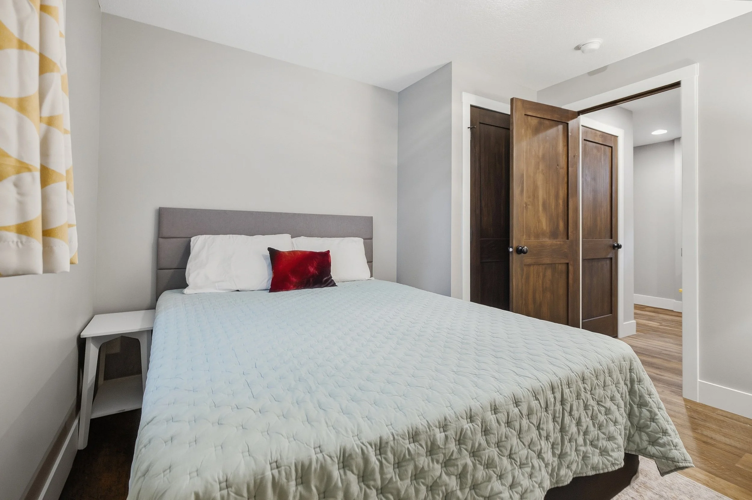 Queen Bedroom #2
