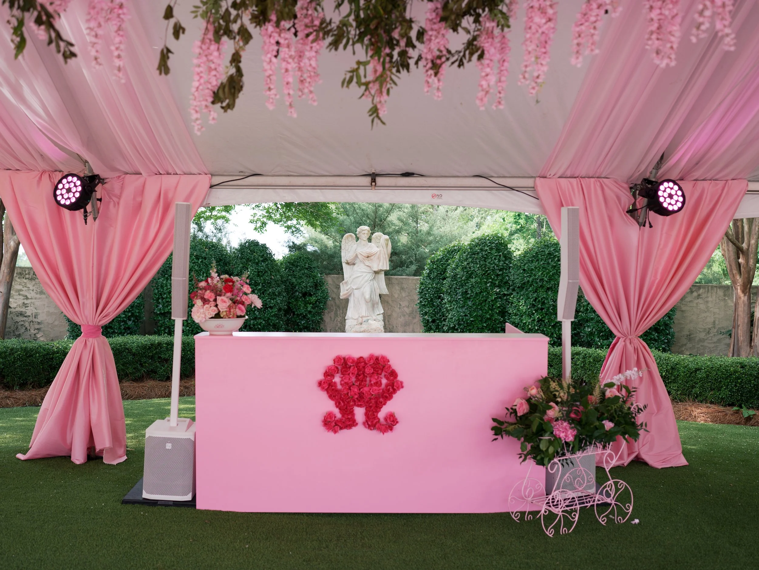 Hannah and Will Haines-fountainview-mansion-wedding-auburn-alabama-wedding-dj-auburn-wedding-reception-alabama-wedding-dj-luxury-auburn-wedding-dj-mason-music.jpg4.jpg