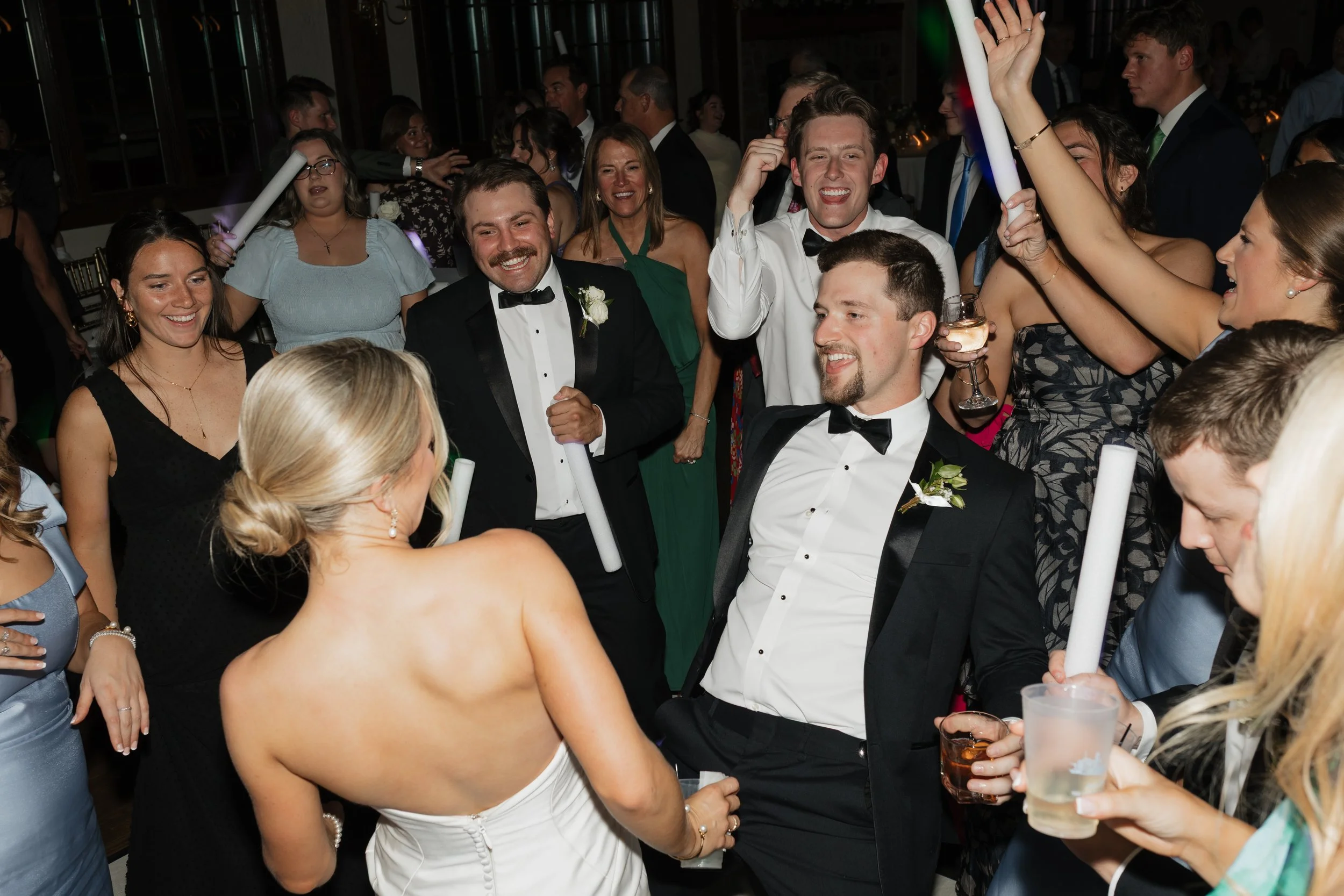 mathyswedding-sneaks-lookout-mountain-club-wedding-lookout-mountain-georgia-wedding-dj-mason-music9.jpg
