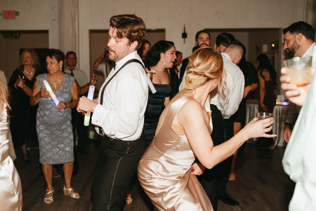 Clispy-Pines-wedding-North-Georgia-wedding-DJ-Mason-Music.png