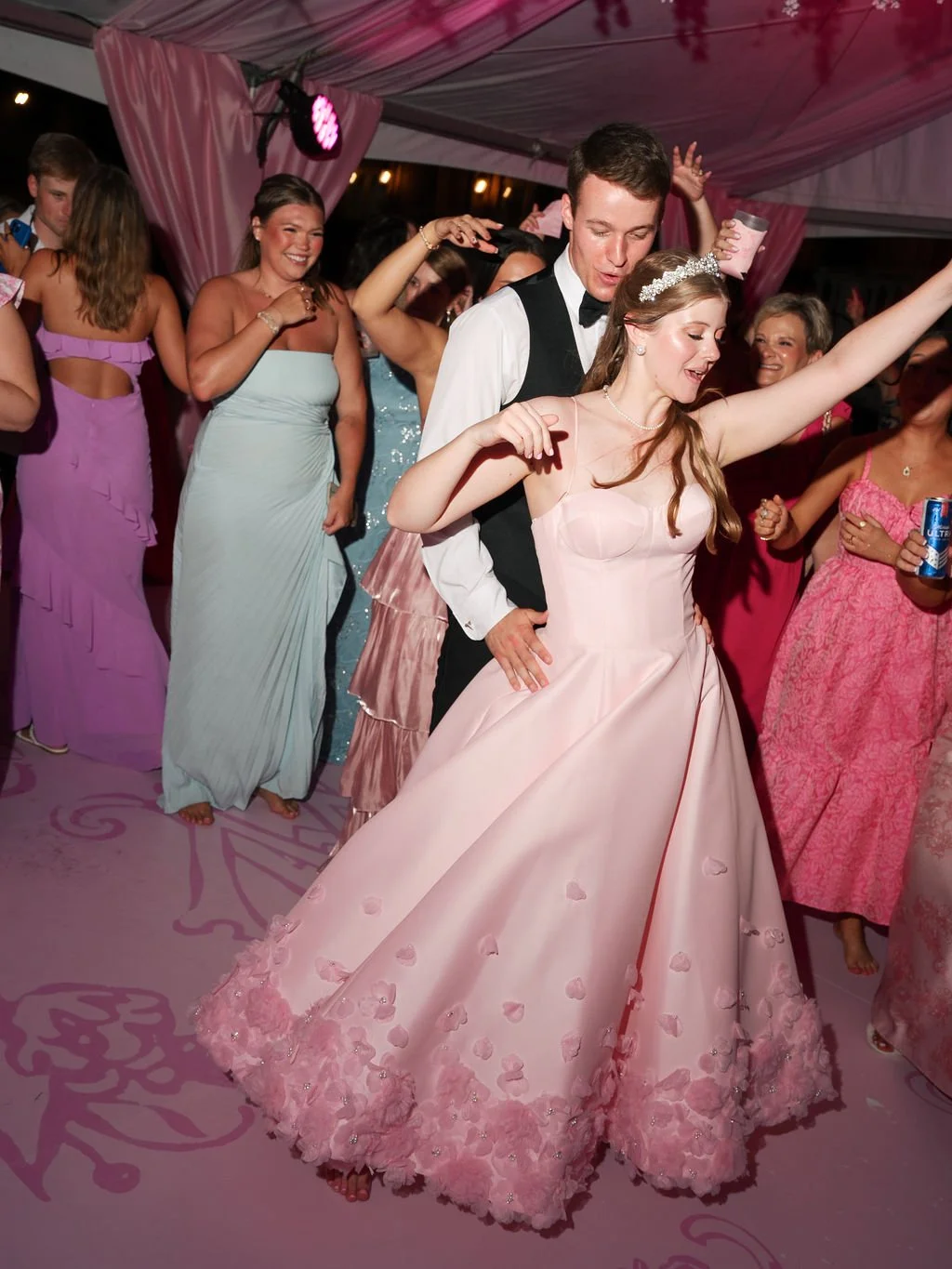 Hannah and Will Haines-fountainview-mansion-wedding-auburn-alabama-wedding-dj-auburn-wedding-reception-alabama-wedding-dj-luxury-auburn-wedding-dj-mason-music.jpg14.jpg