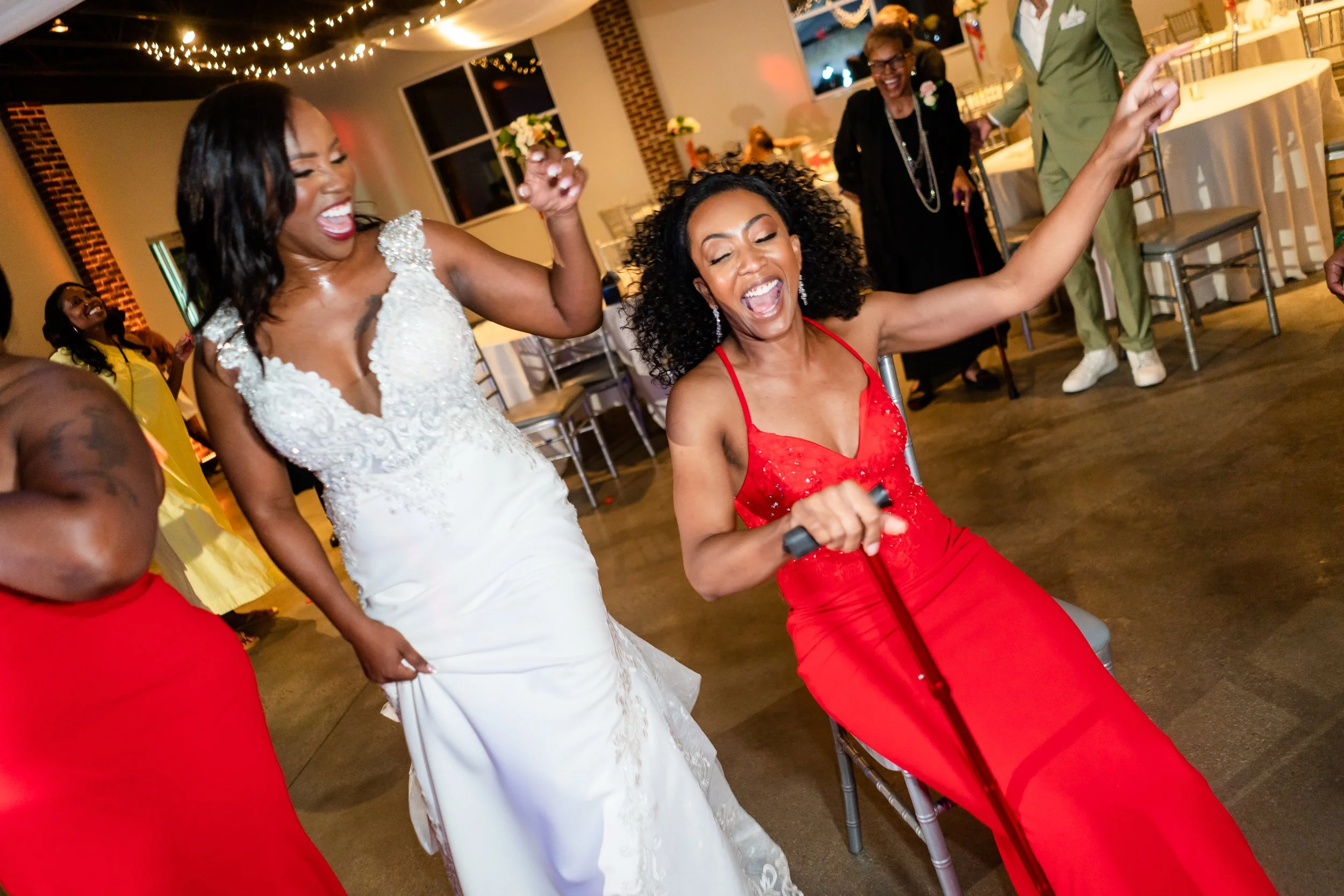 pam-reggie-venue-92-wedding-woodstock-georgia-dj-mason-music26.jpg
