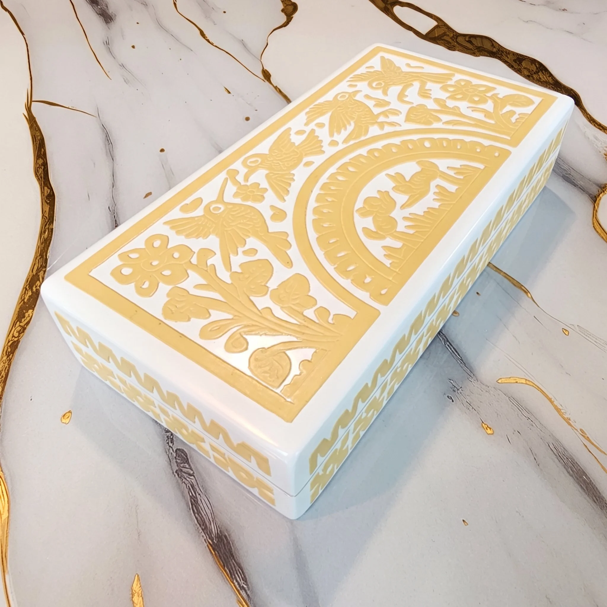 Caja de Olinalá elegante