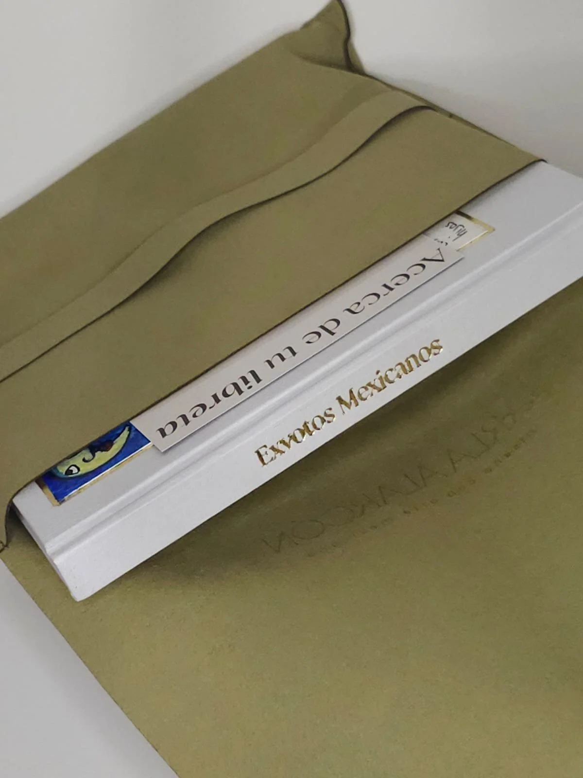 Discovery libreta.jpg