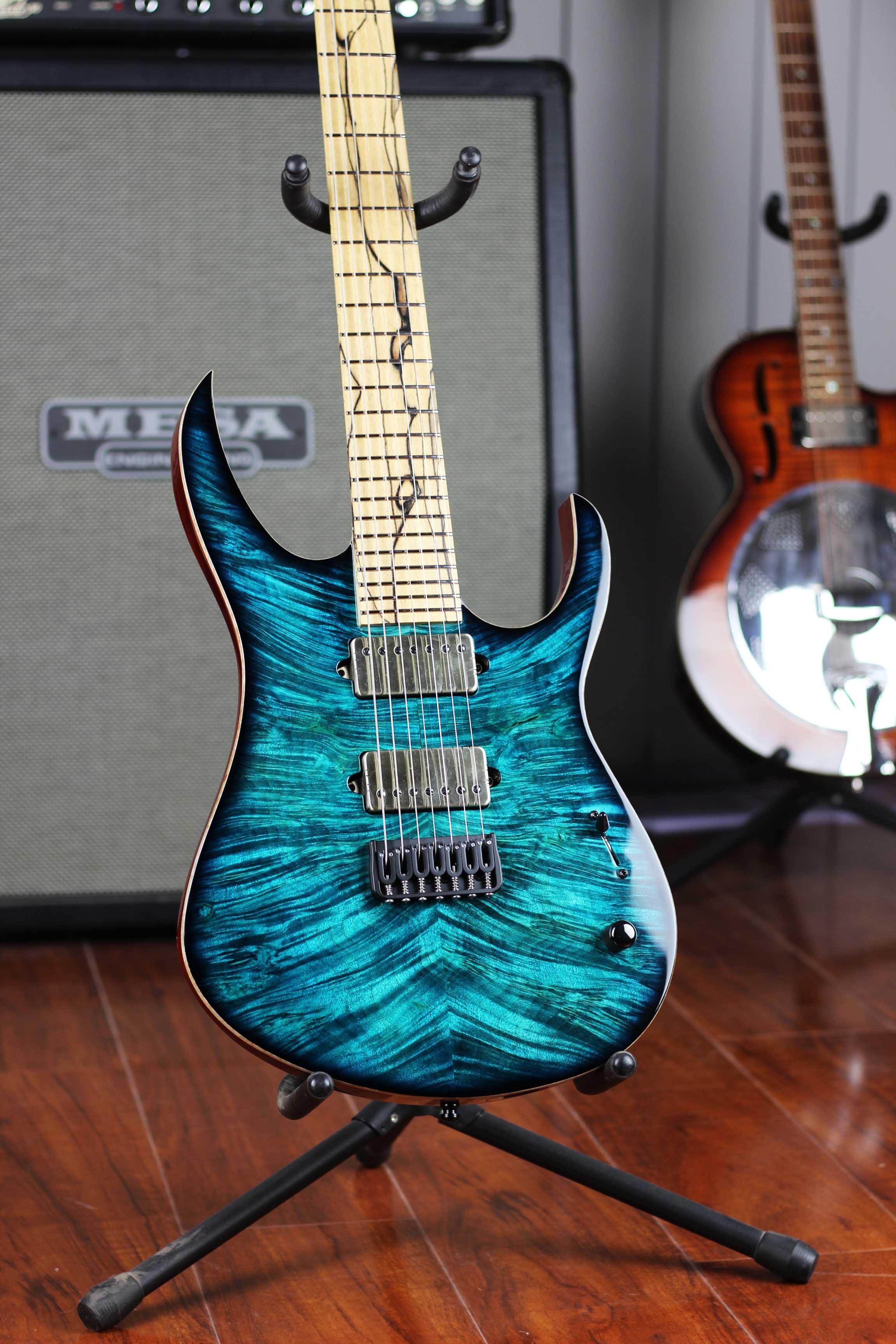 Thylacine 7  Turquoise Fade.JPG