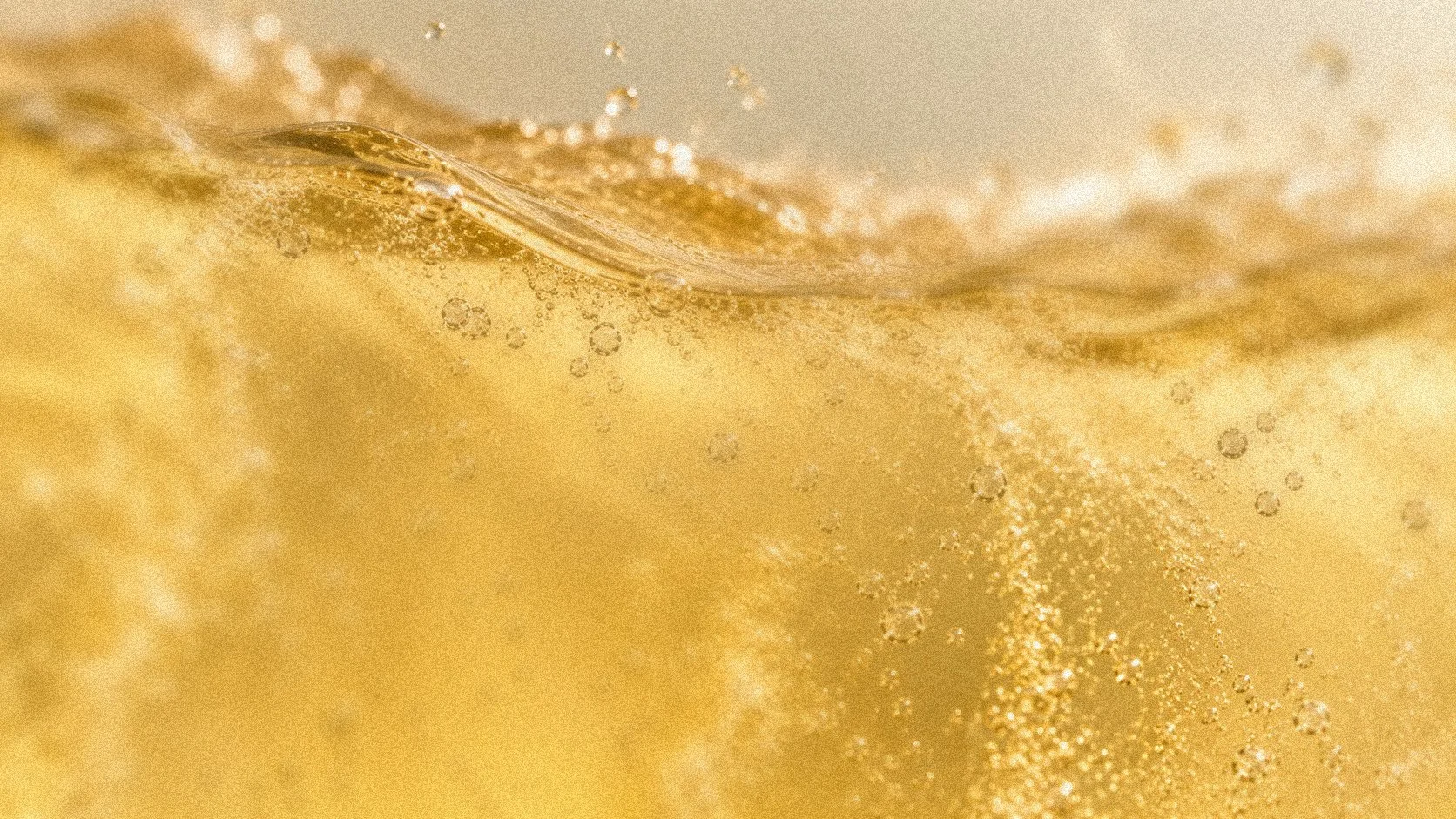 dona mala fondo sparkling.jpg