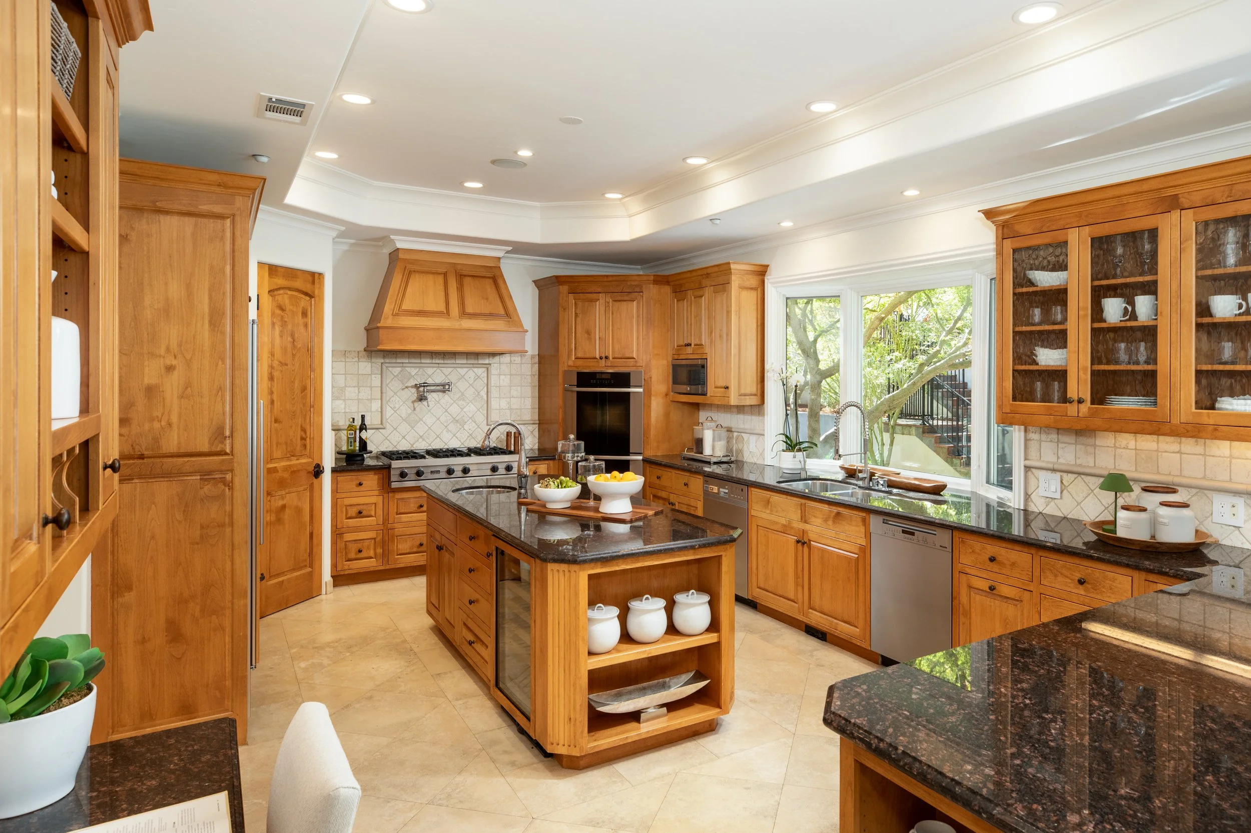16-Magdalena_Matt_Anello-2122-MLS.jpg