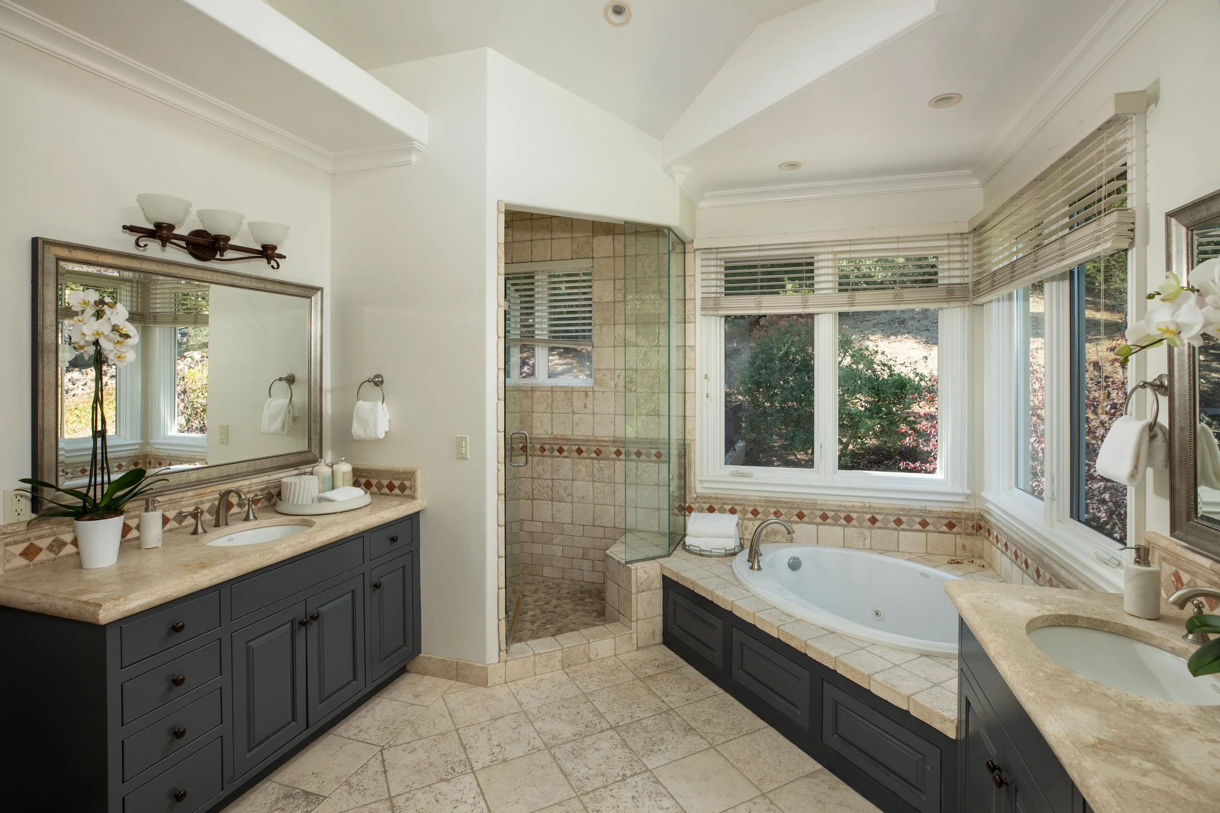25-Magdalena_Matt_Anello-2193-MLS.jpg