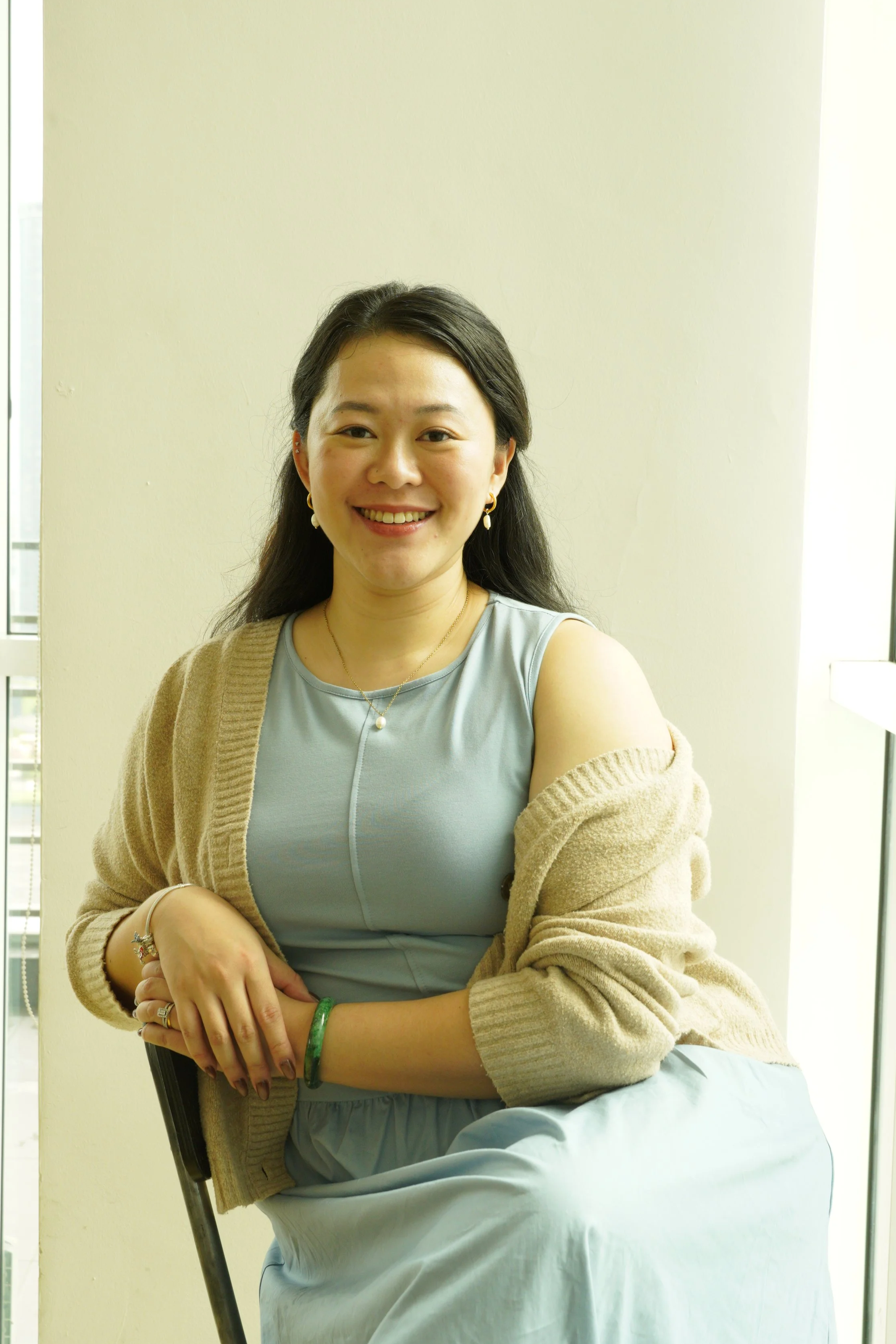 Betty Lim as licensed and registered counsellor at Human Bean | Human Bean | Therapy Space for you to be Human