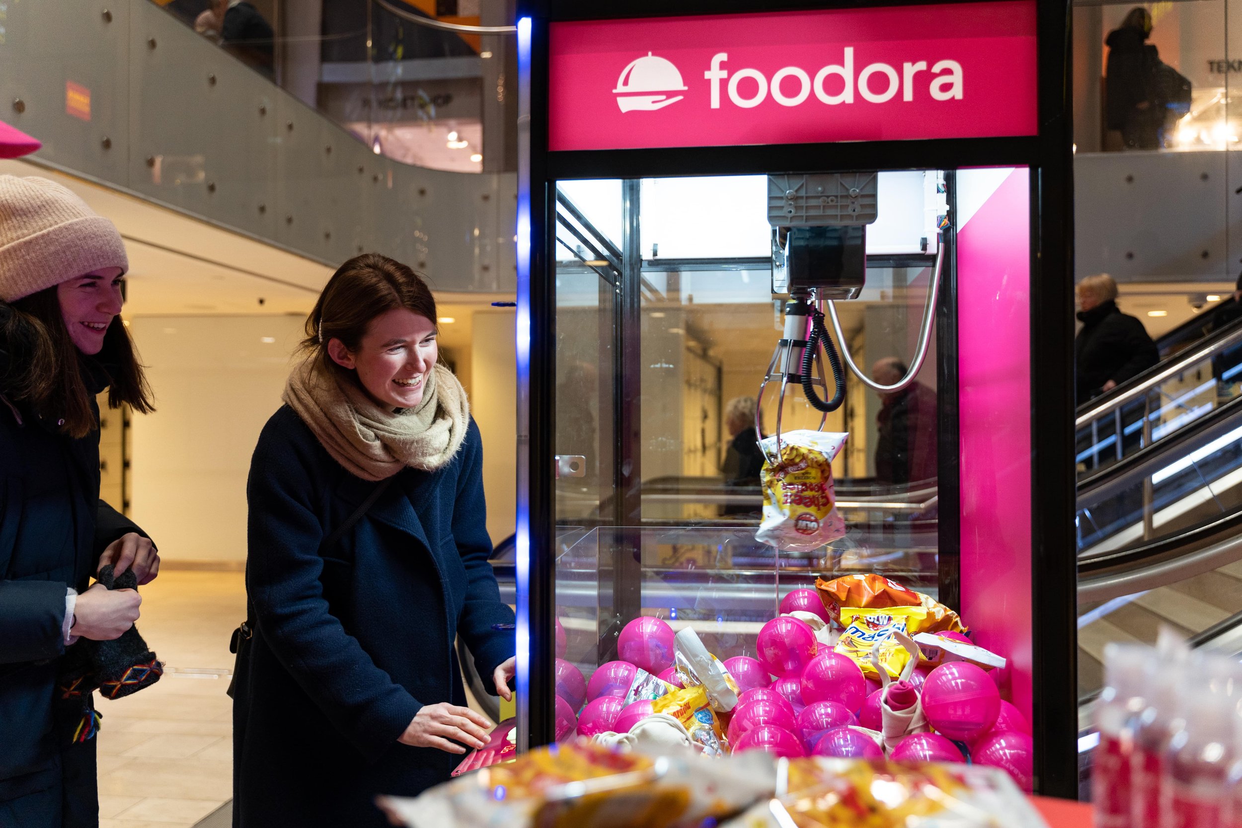 2021-12-07--Foodora-BOW_Yuusuf-Dahlstrand_YD108423-min.jpg