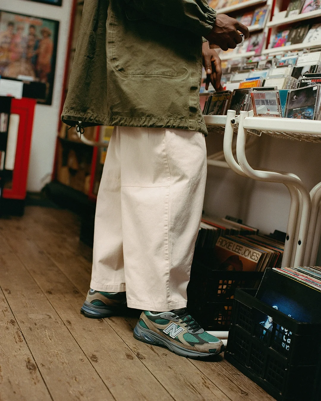 nb_2010_crops_vinyl2.webp