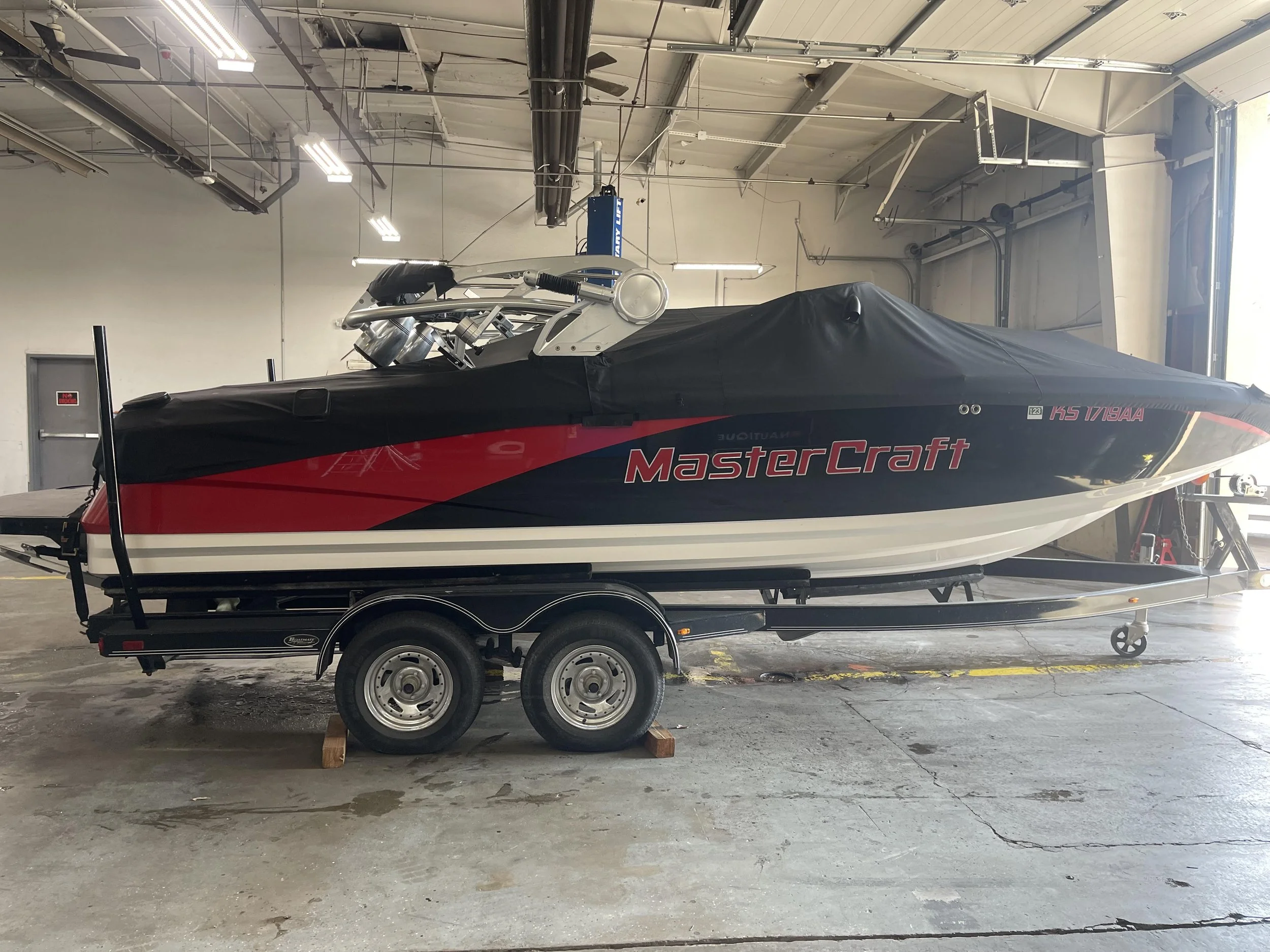 MASTERCRAFT.jpg